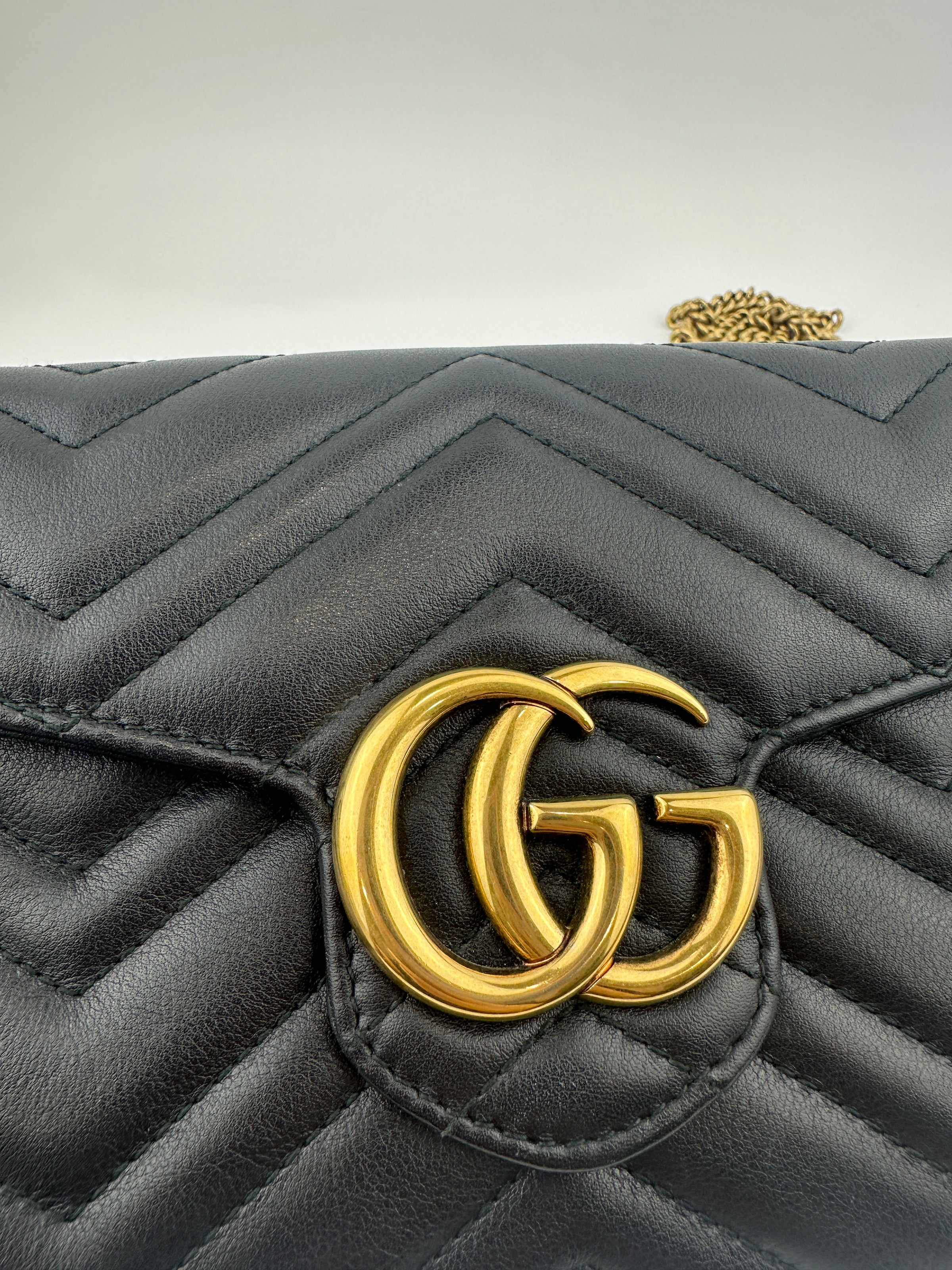 443122 GG Marmont Black Wallet on Chain