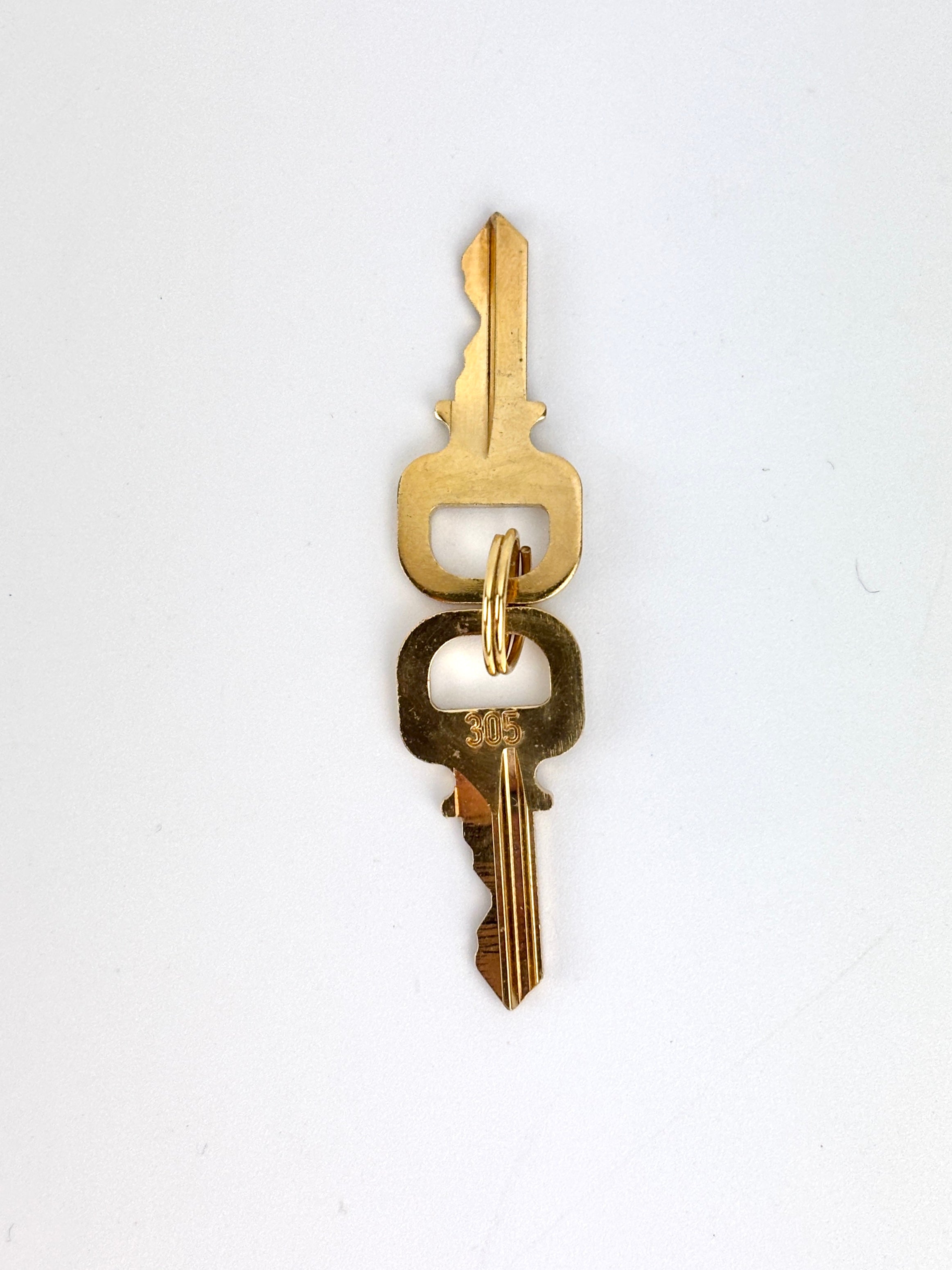Gold Tone Padlock & Keys #305 - Glampot