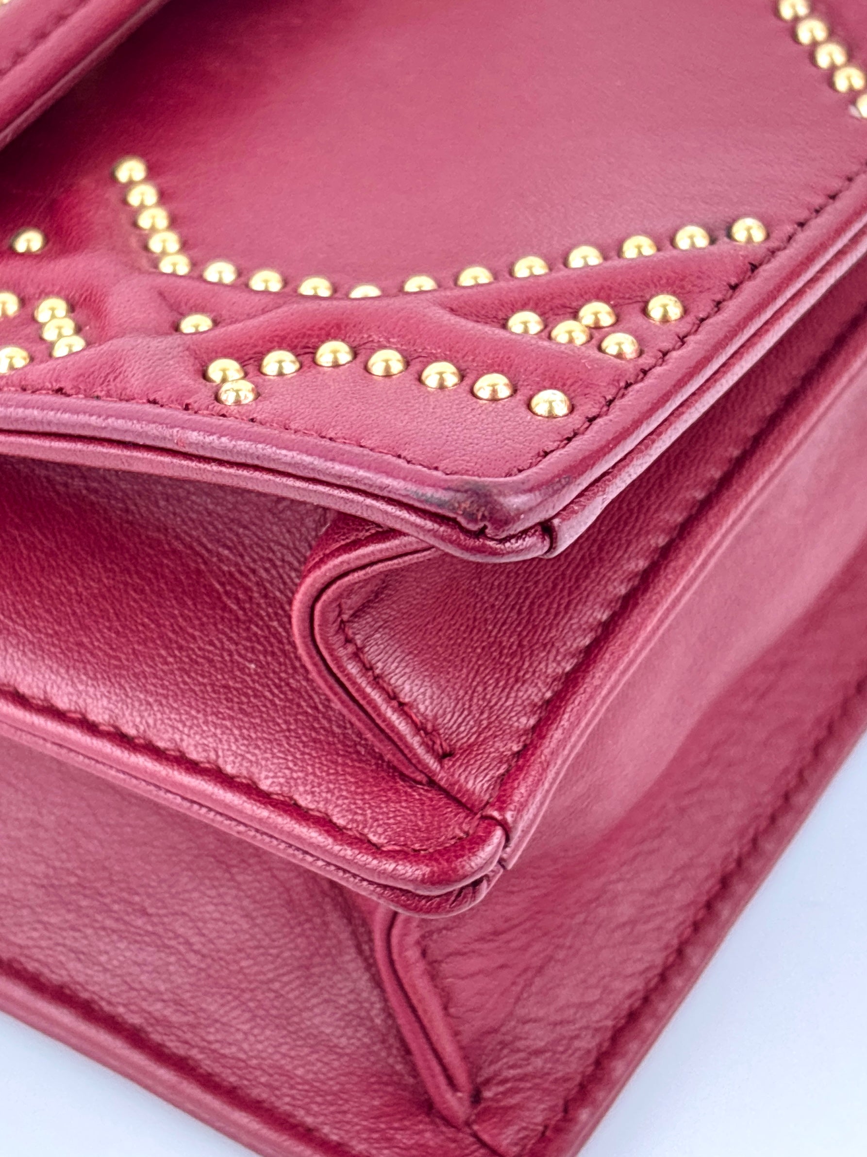 Studded Lambskin Vertical Diorama Clutch on Chain Burgundy GHW - Glampot