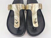 Mellow Thong Leather Sandals in Spark Gold / Perfect Black Size US 8
