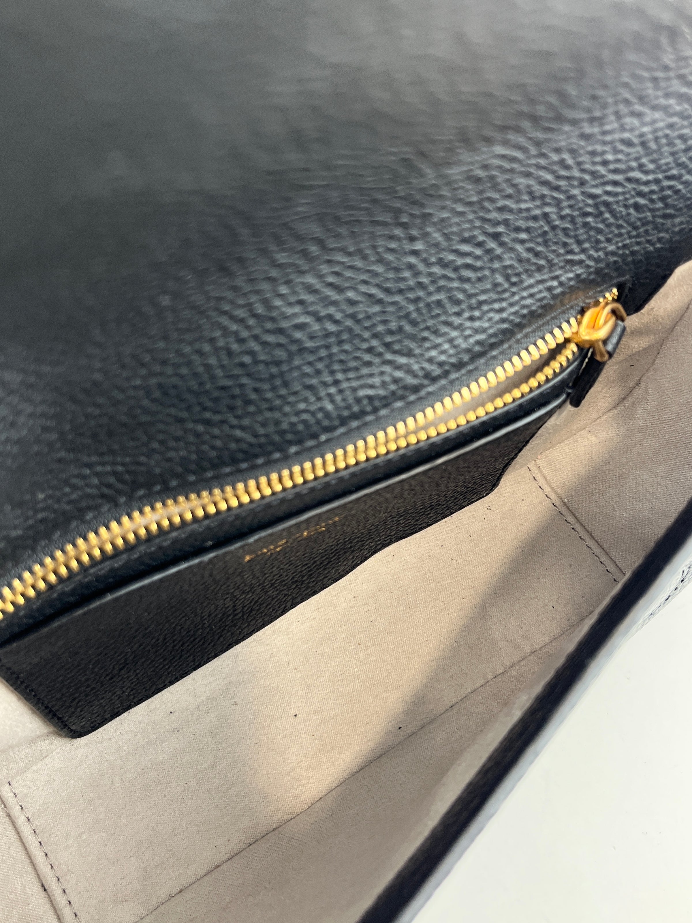 Gramercy Small Flap Shoulder Bag Black