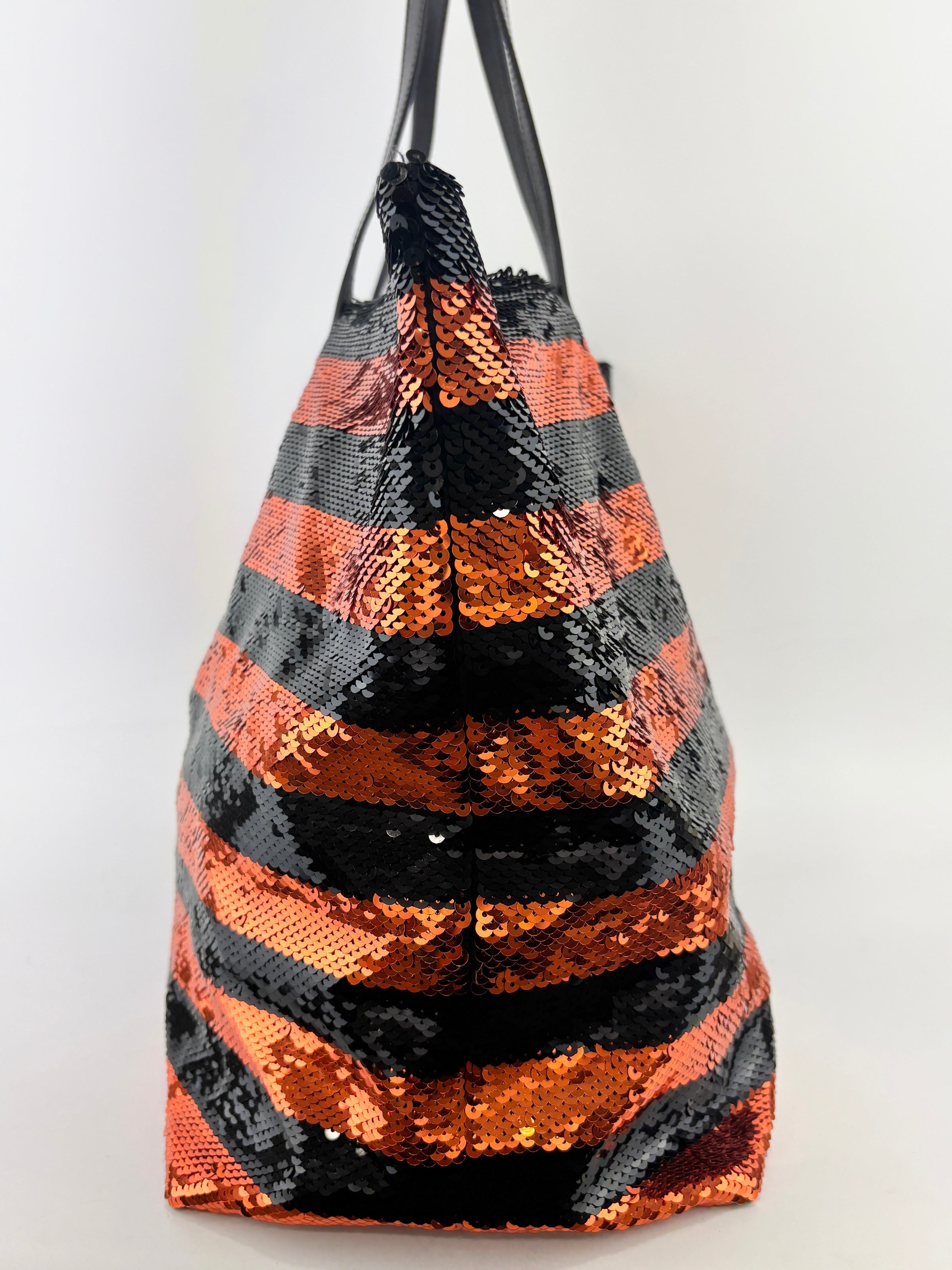 BR4727 Paillettes Satin Sequin Stripes Tote in Arancio