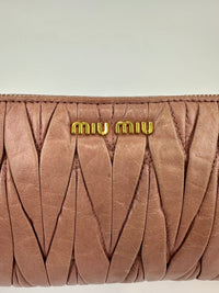 5NE455 Matelasse Lux Loto Wristlet