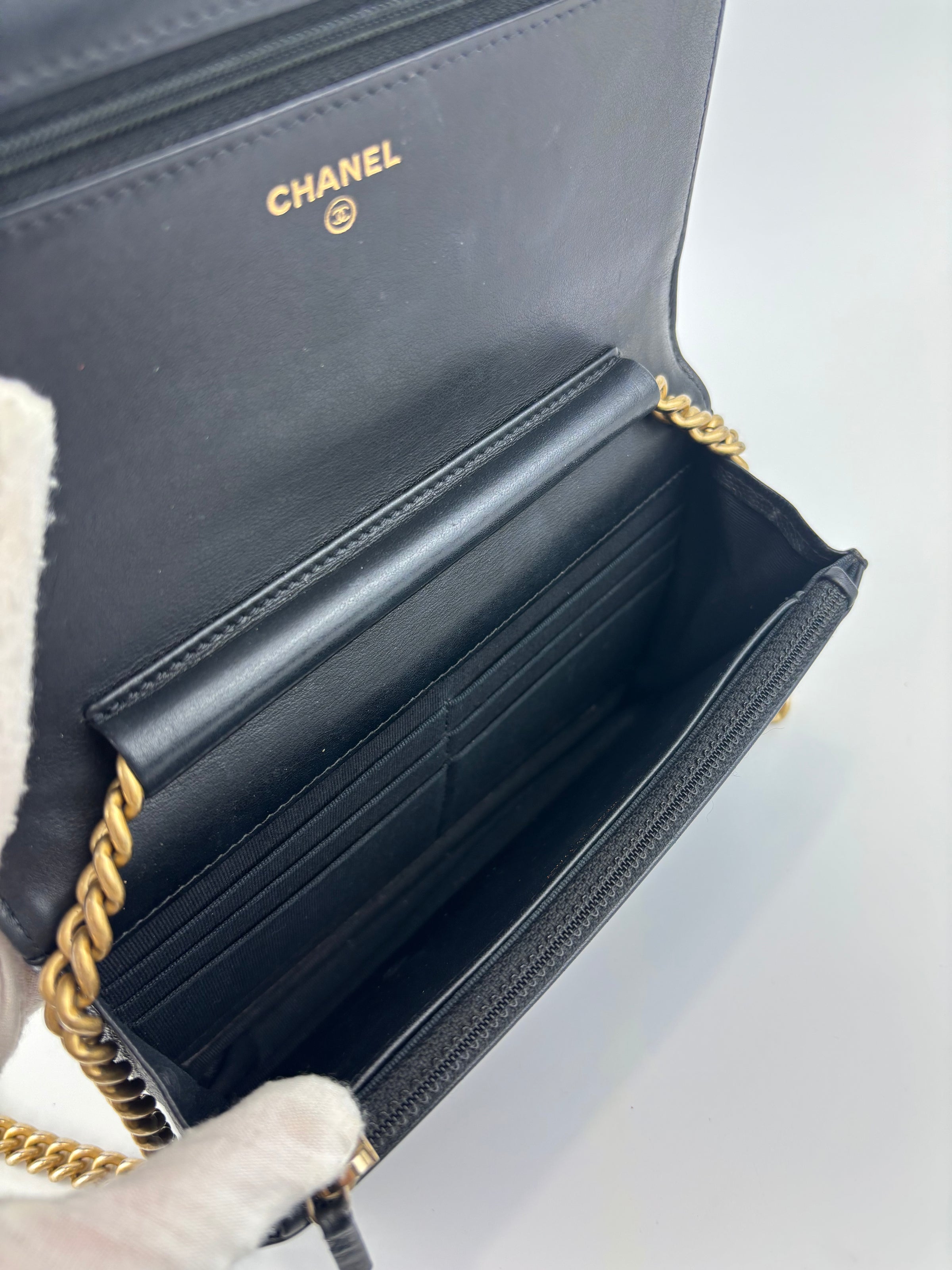 AP1117 Boy Wallet on Chain Black Caviar GHW