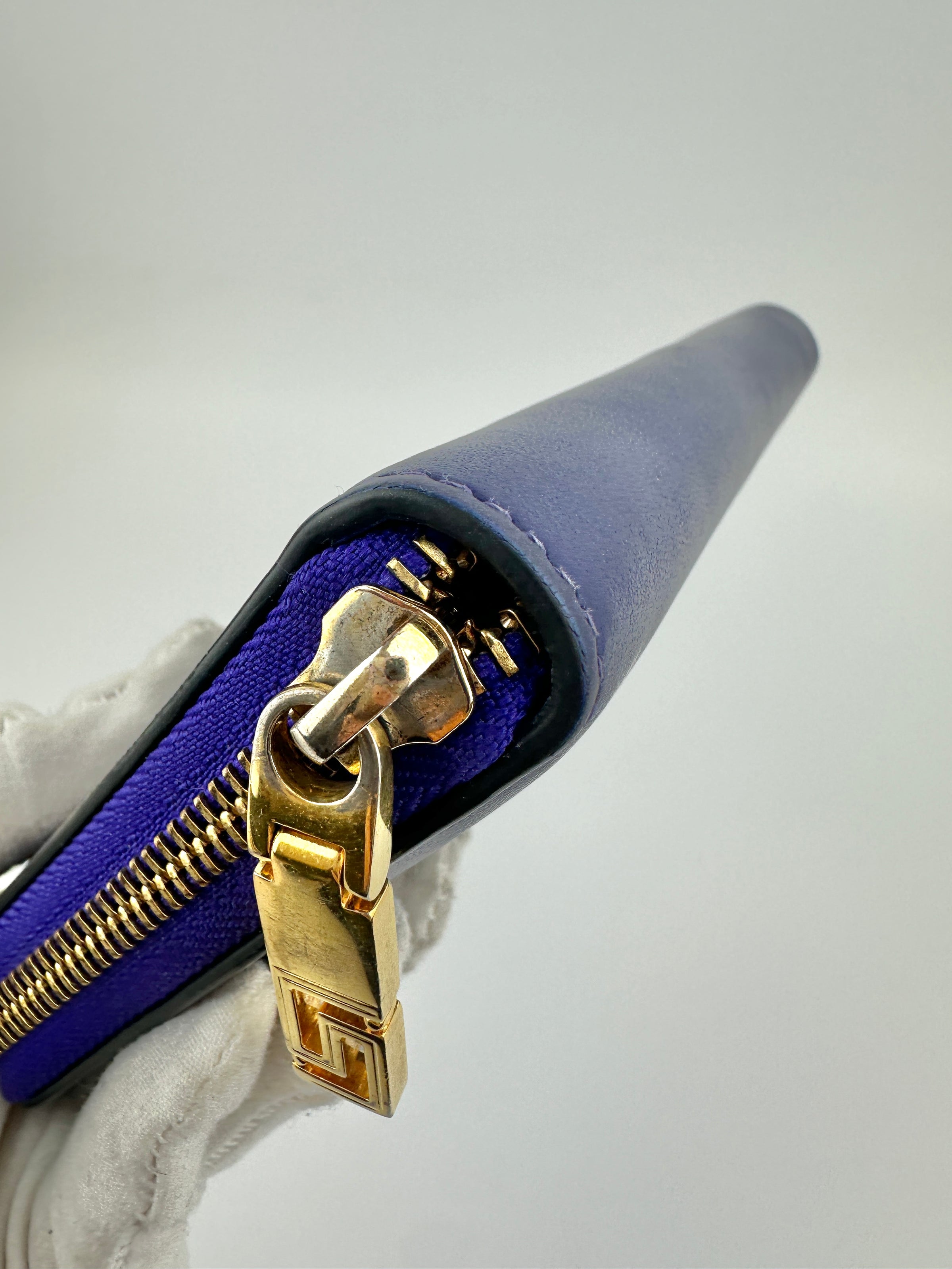 La Medusa Purple Leather Long Wallet