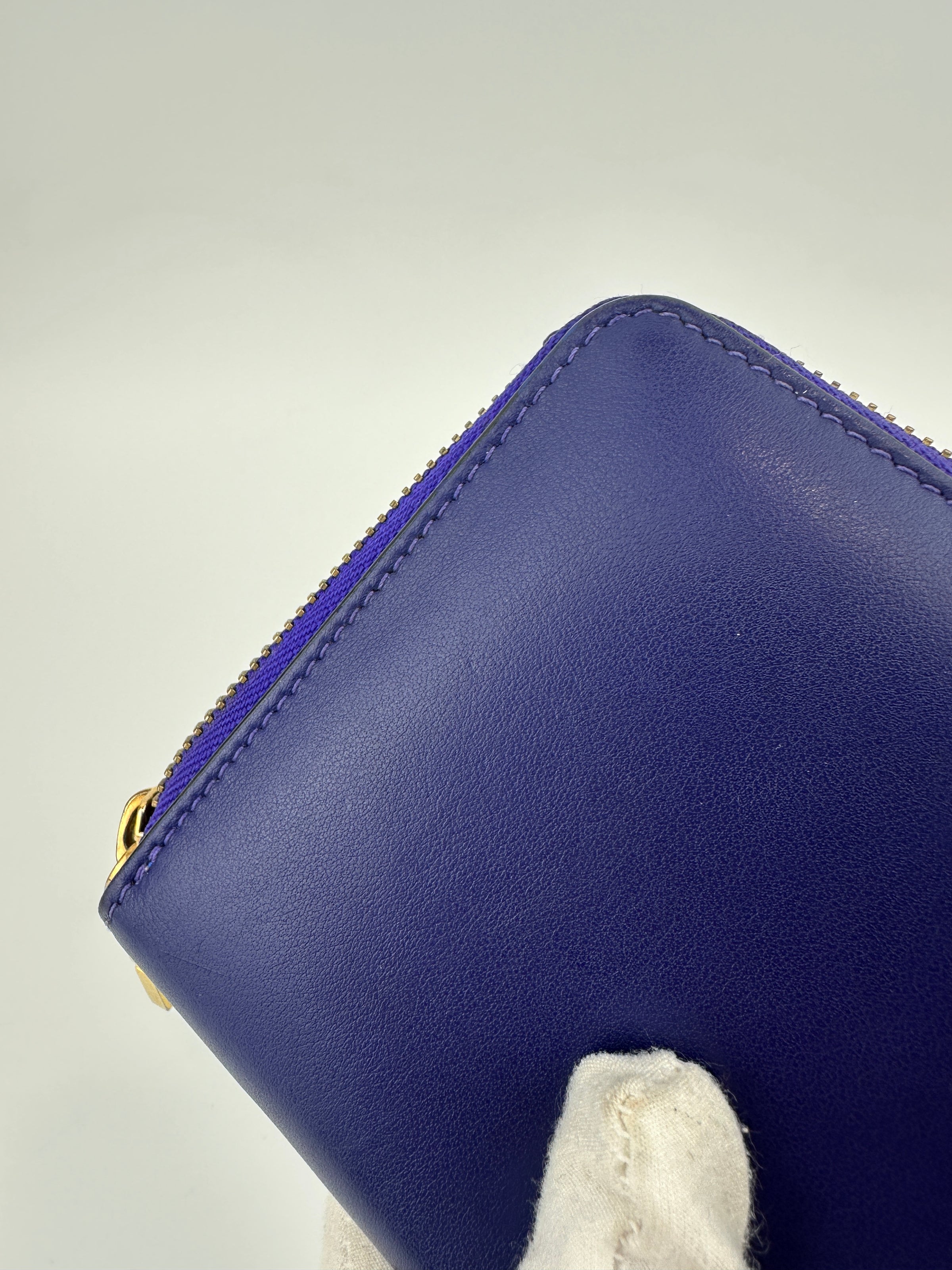 La Medusa Purple Leather Long Wallet