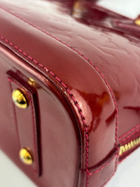 Alma BB Monogram Vernis Pomme d'Amour