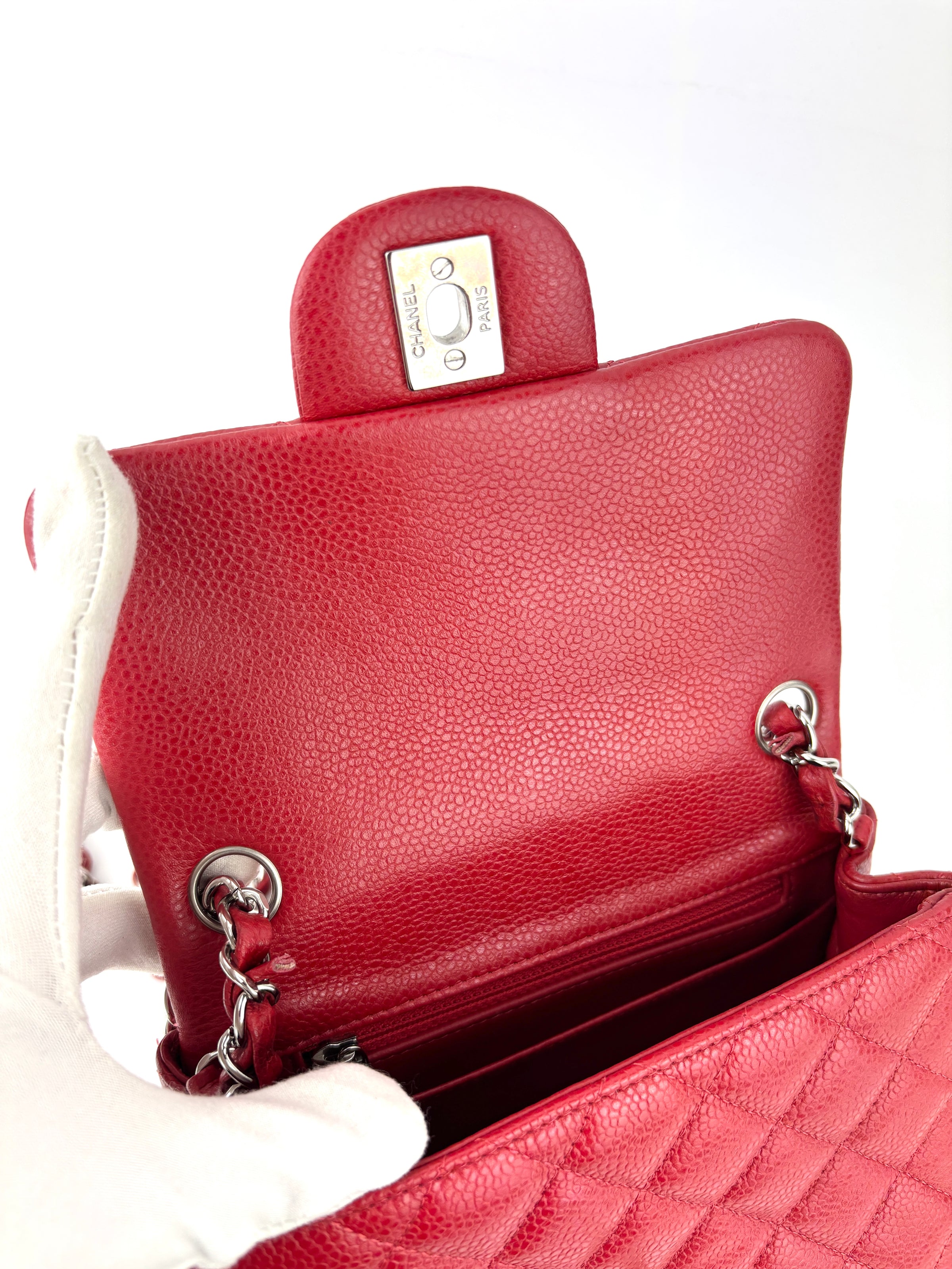 Mini Classic Square Red Caviar SHW