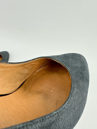 en Blue Pumps with Ribbon Size 23.5cm