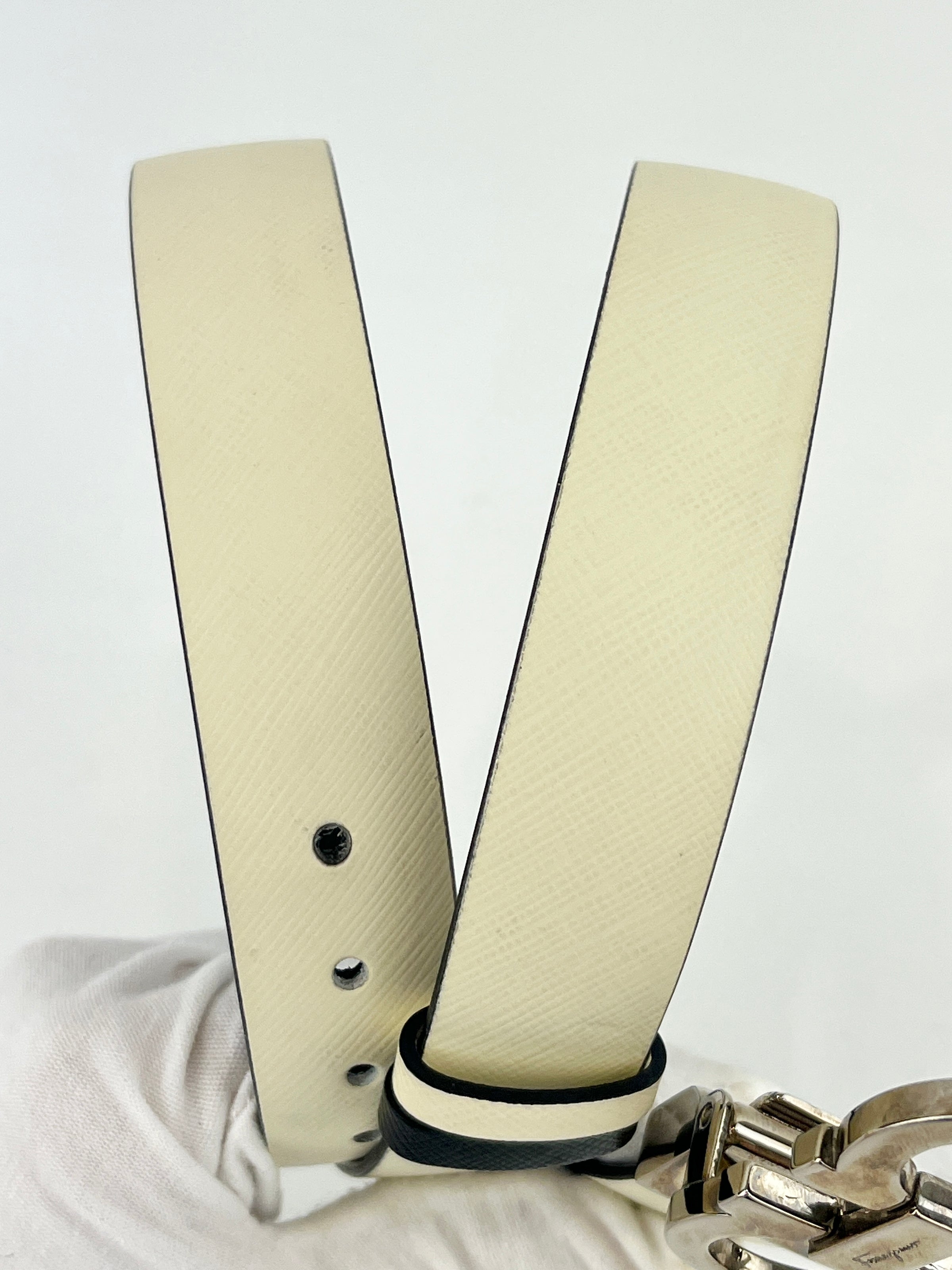 Reversible Gancini Belt White / Black 90cm