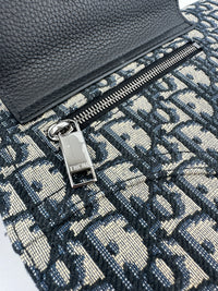 Saddle Messenger Dior Oblique Jacquard with Black Grained Calfskin Bag