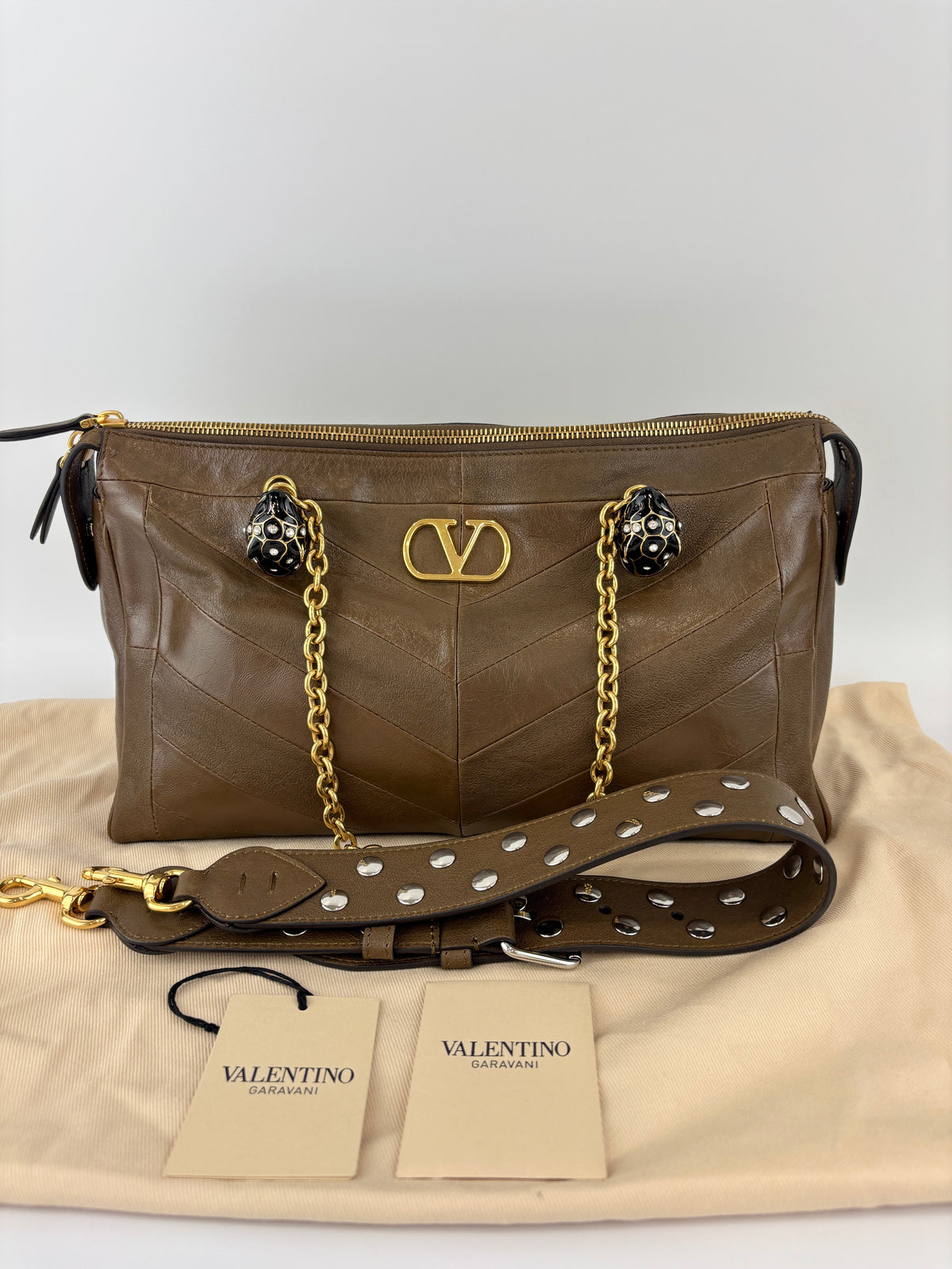 Panthea Shoulder Bag in Chevron Nappa Leather Tundra