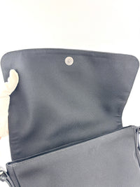 337074 Techno Large Web Nylon Canvas Messenger Bag Black