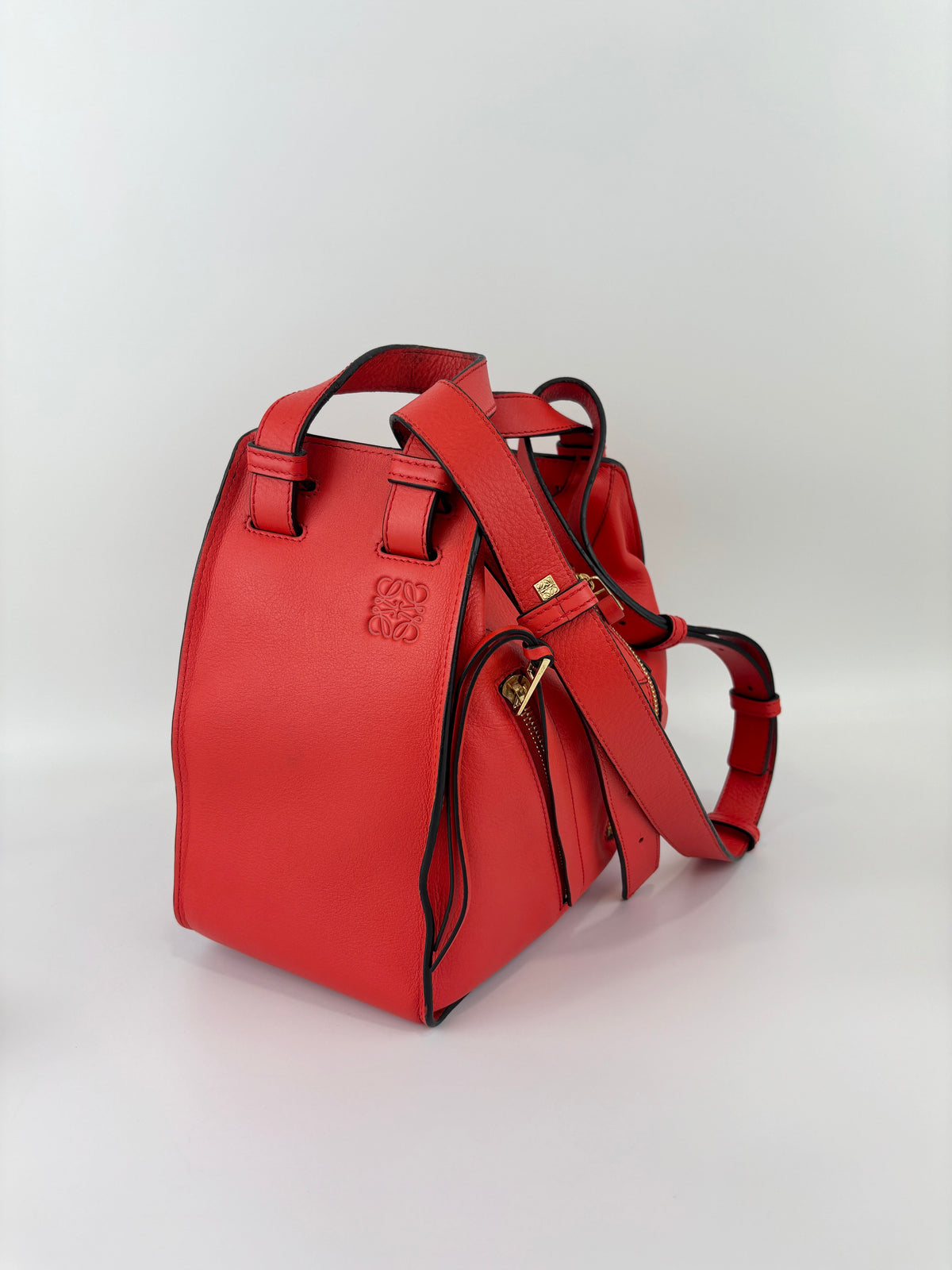 Small Hammock Bag in Scarlet Red