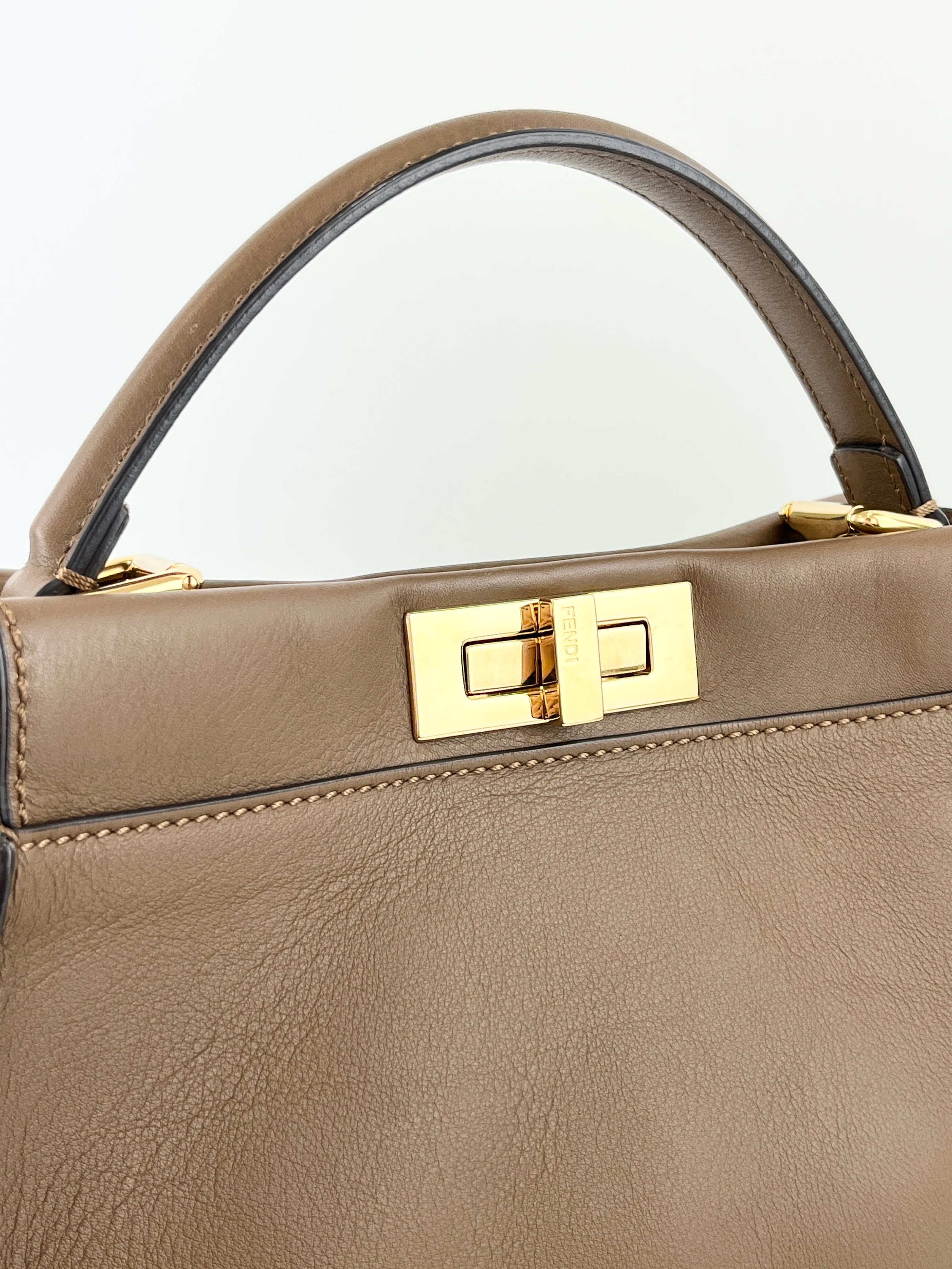 Medium Peekaboo Tobacco Print Interior Brown