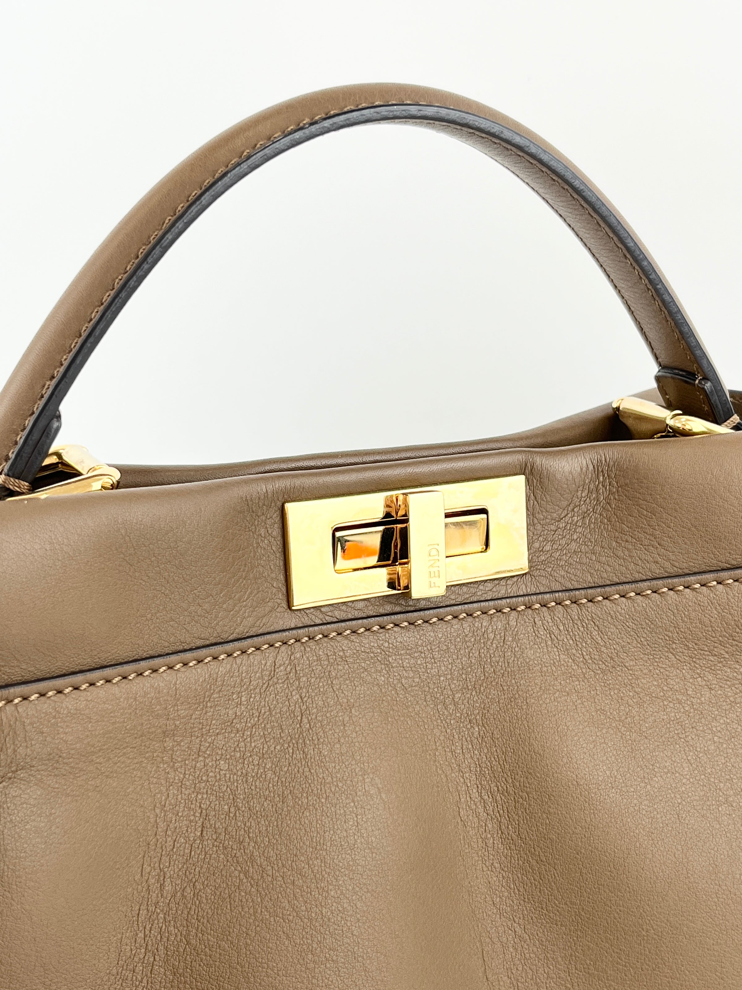 Medium Peekaboo Tobacco Print Interior Brown