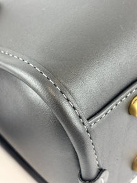 CM565 Swing Zip Shoulder Bag in Black