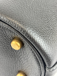 CW625 Bleecker Bucket Bag in Black