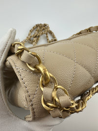 AS5239 25P Mini Beige Caviar Top Handle Flap Bag GHW