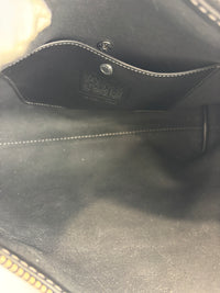 CCB57 Mott Messenger Bag in Black