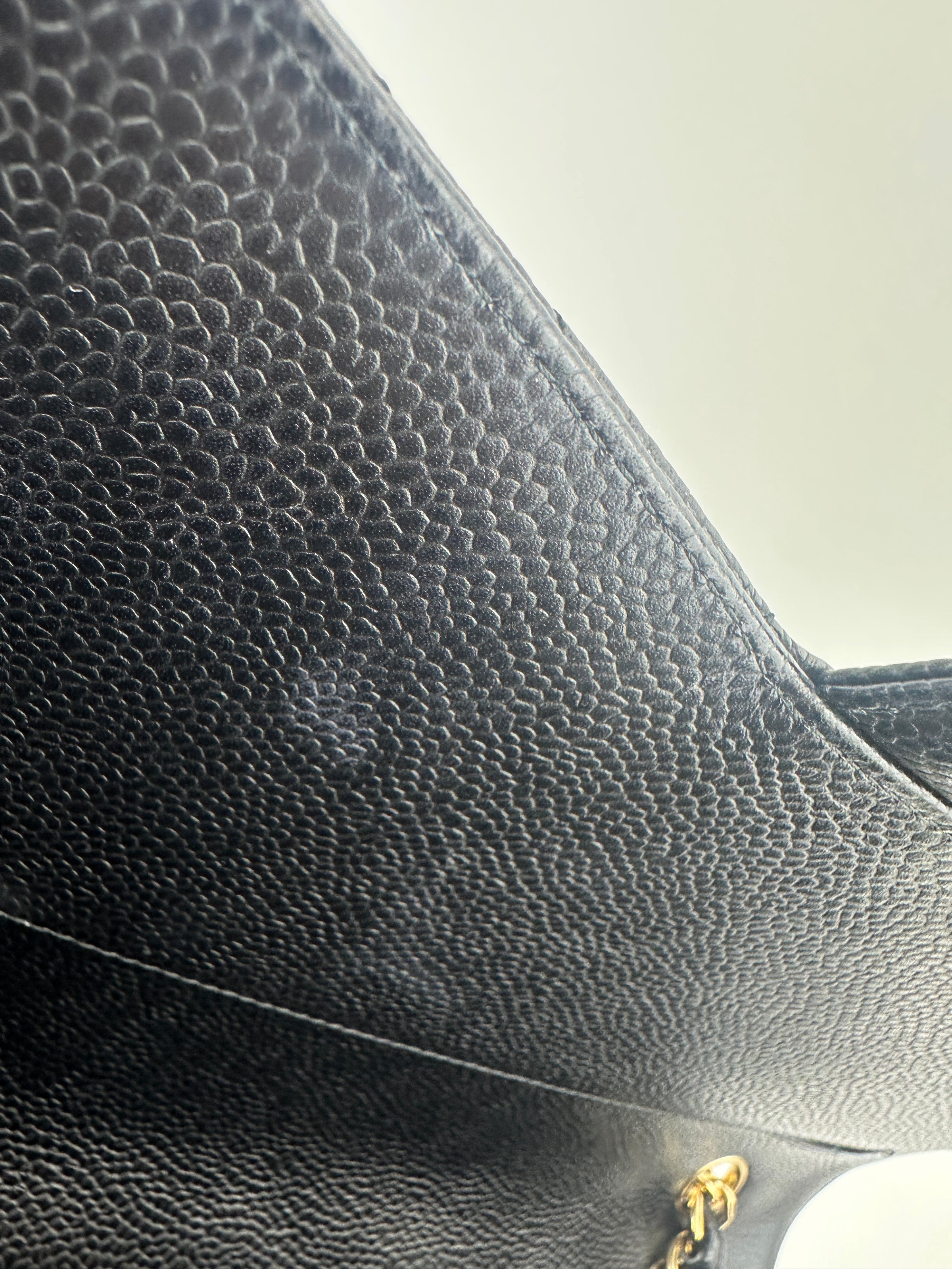 Classic Jumbo Black Caviar GHW