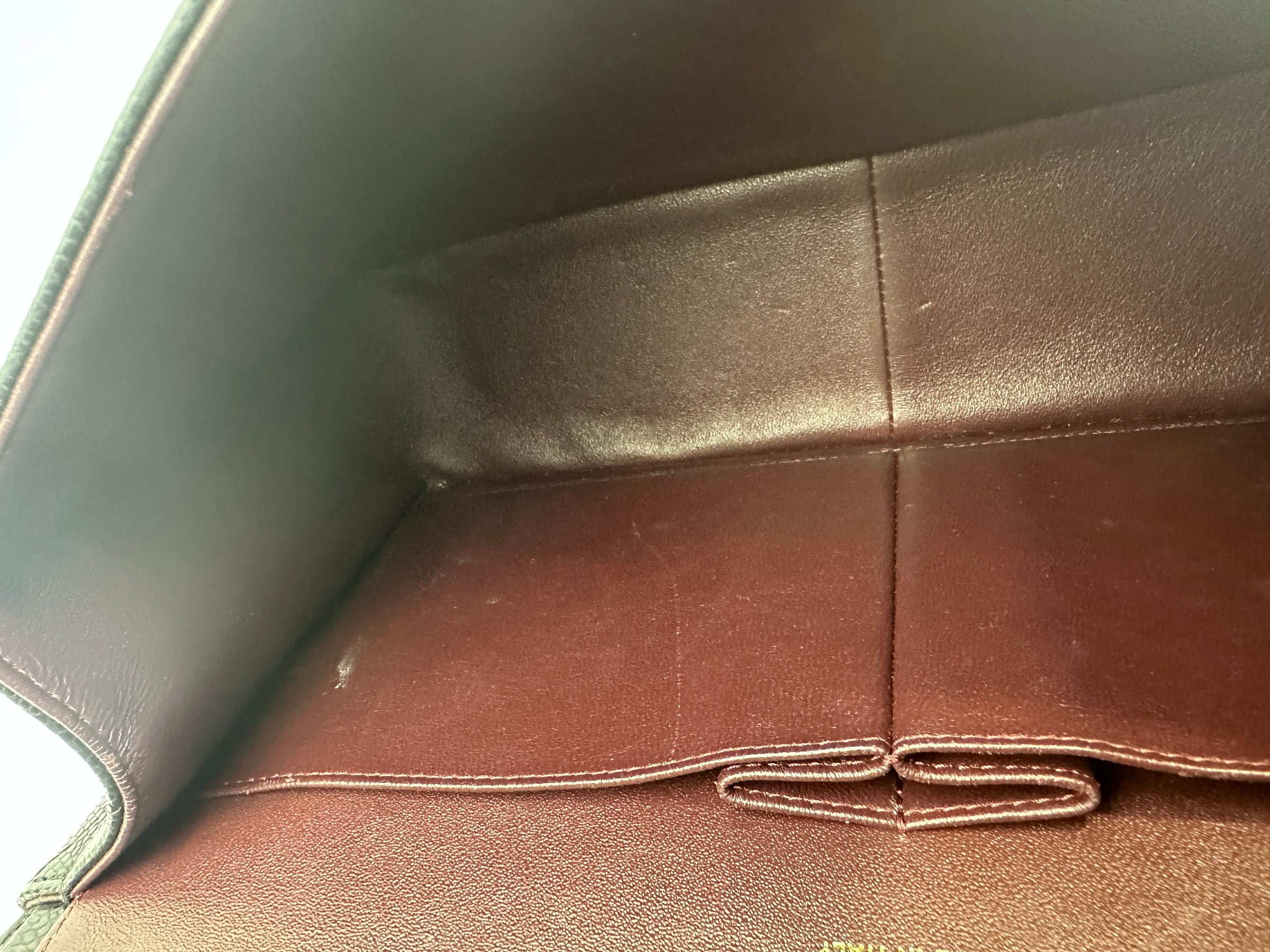 Classic Jumbo Black Caviar GHW