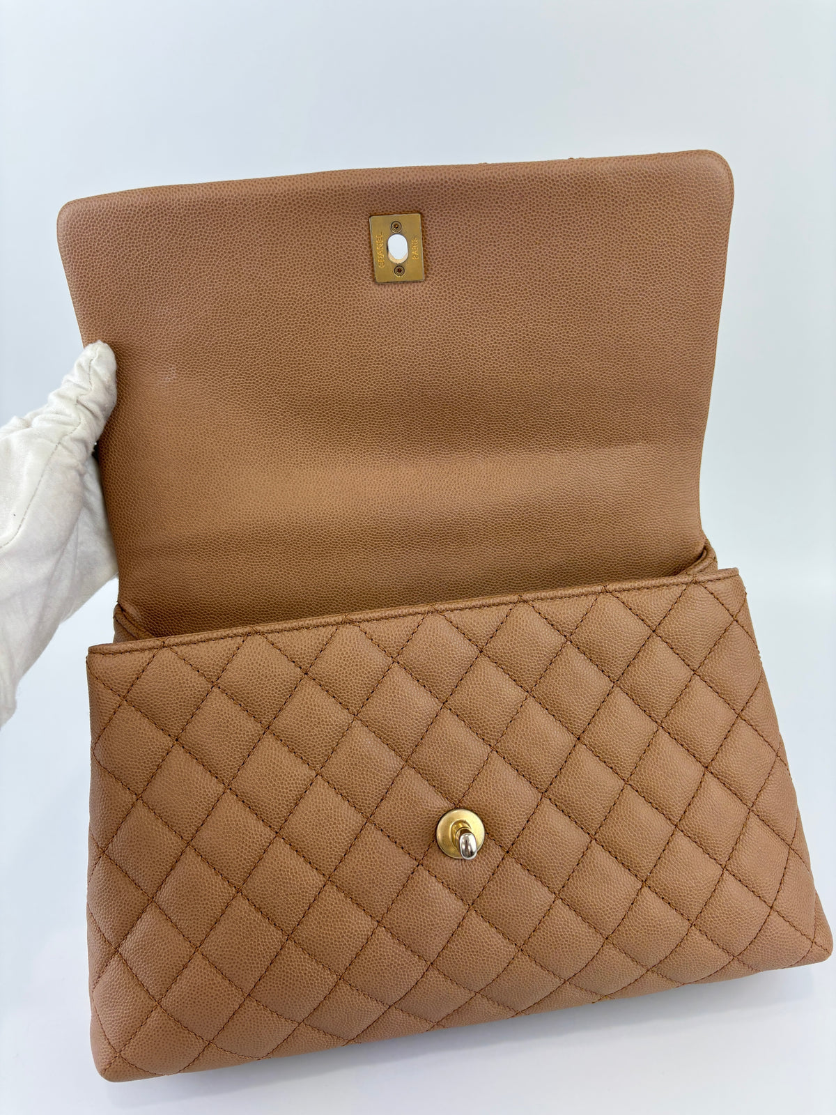 A92991 Coco Handle Medium 29cm in Brown Caviar with Lizard Handle GHW