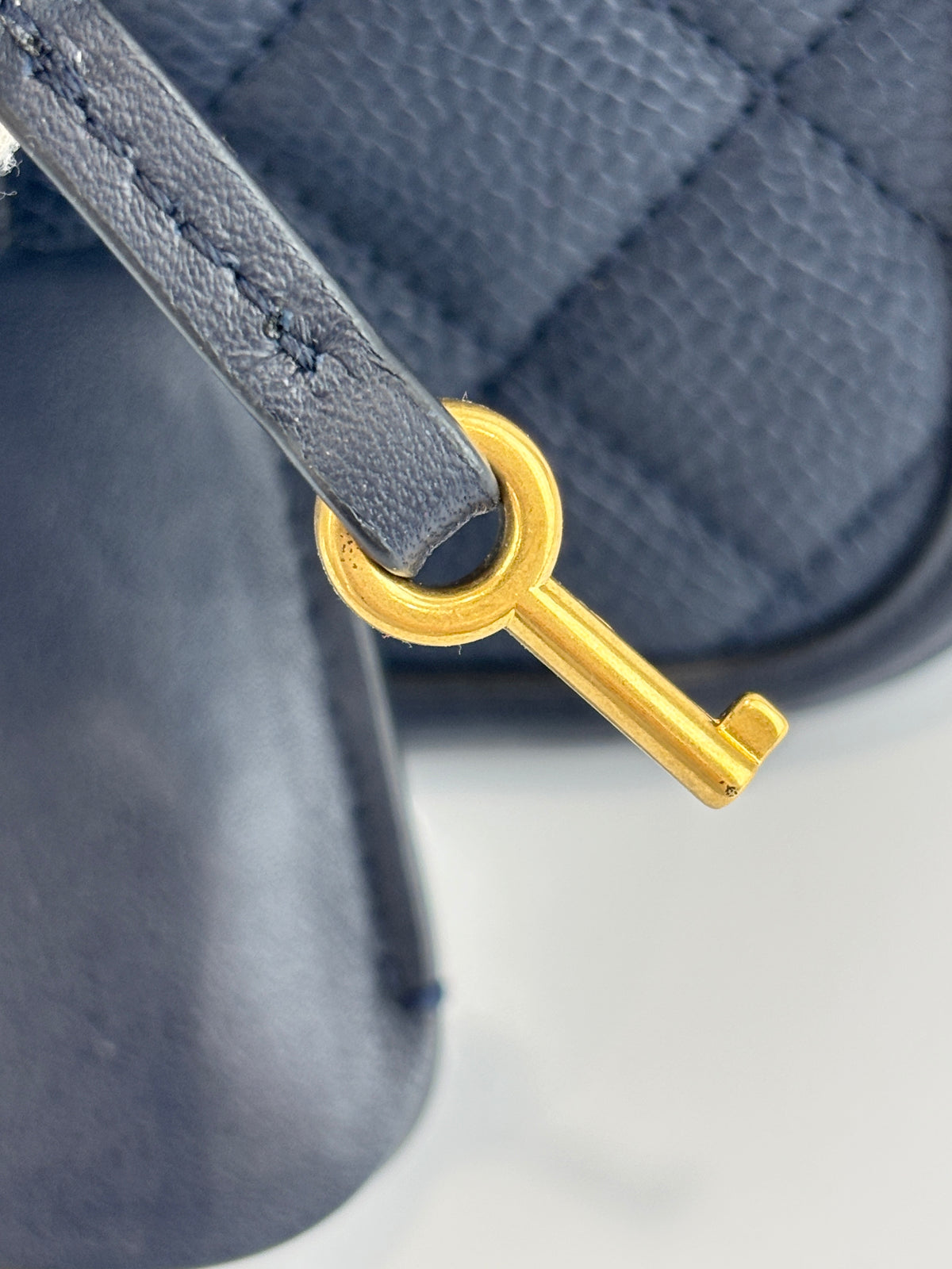 Medium Filigree Vanity Case in Navy Blue Quilted Caviar GHW