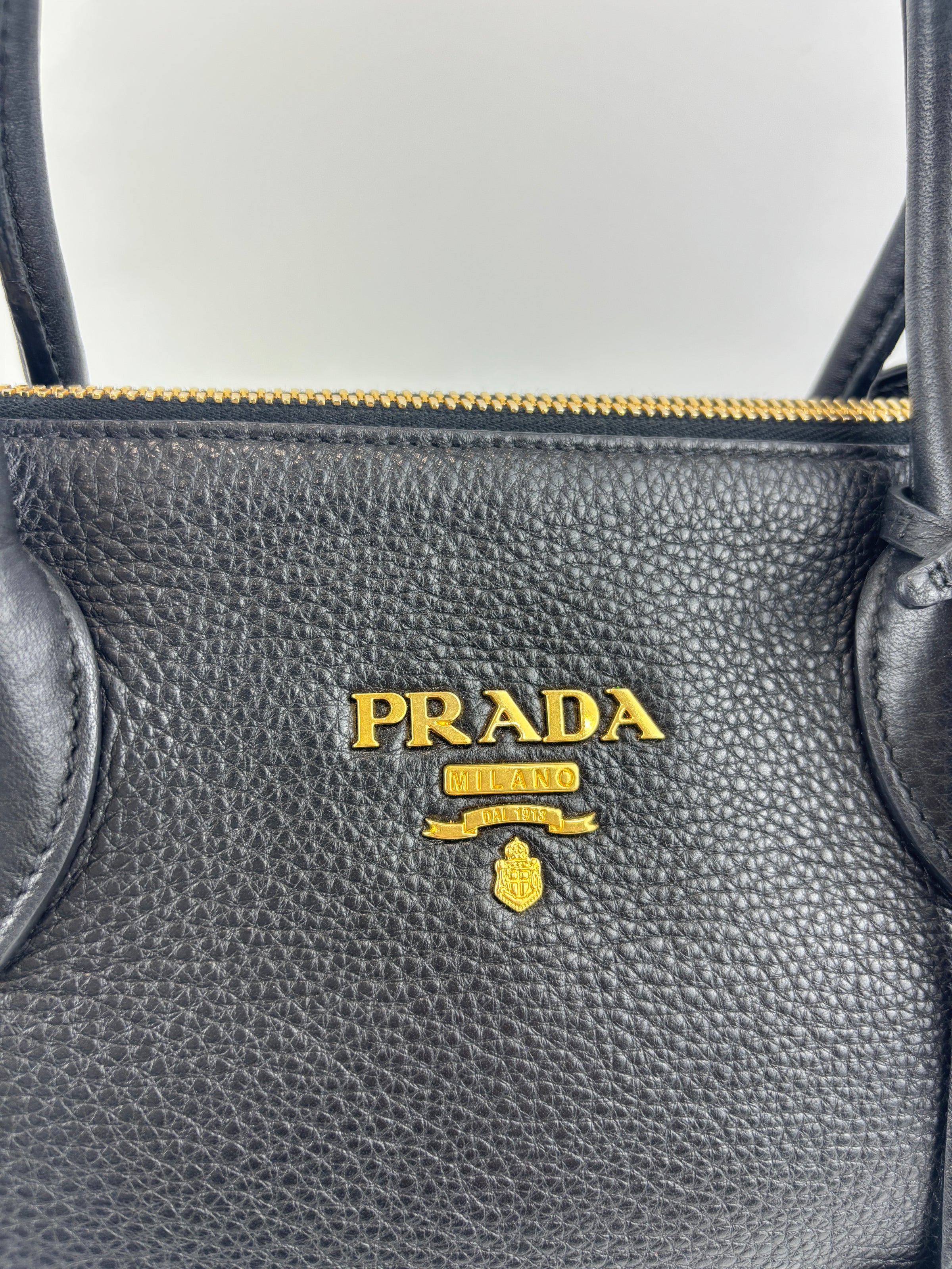 1BA063 Vitello Phenix Nero - Glampot