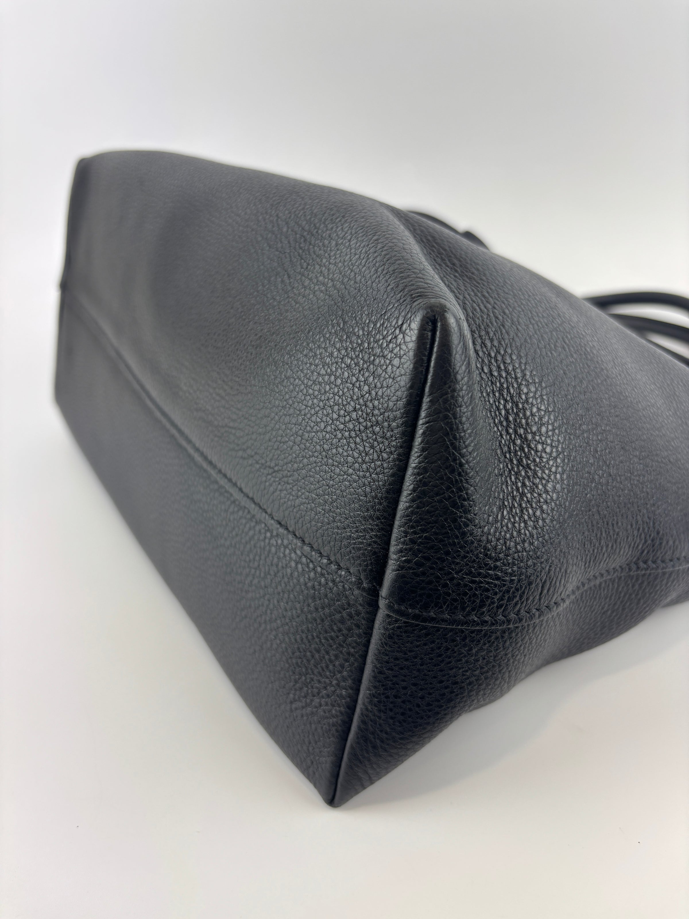 1BA063 Vitello Phenix Nero - Glampot