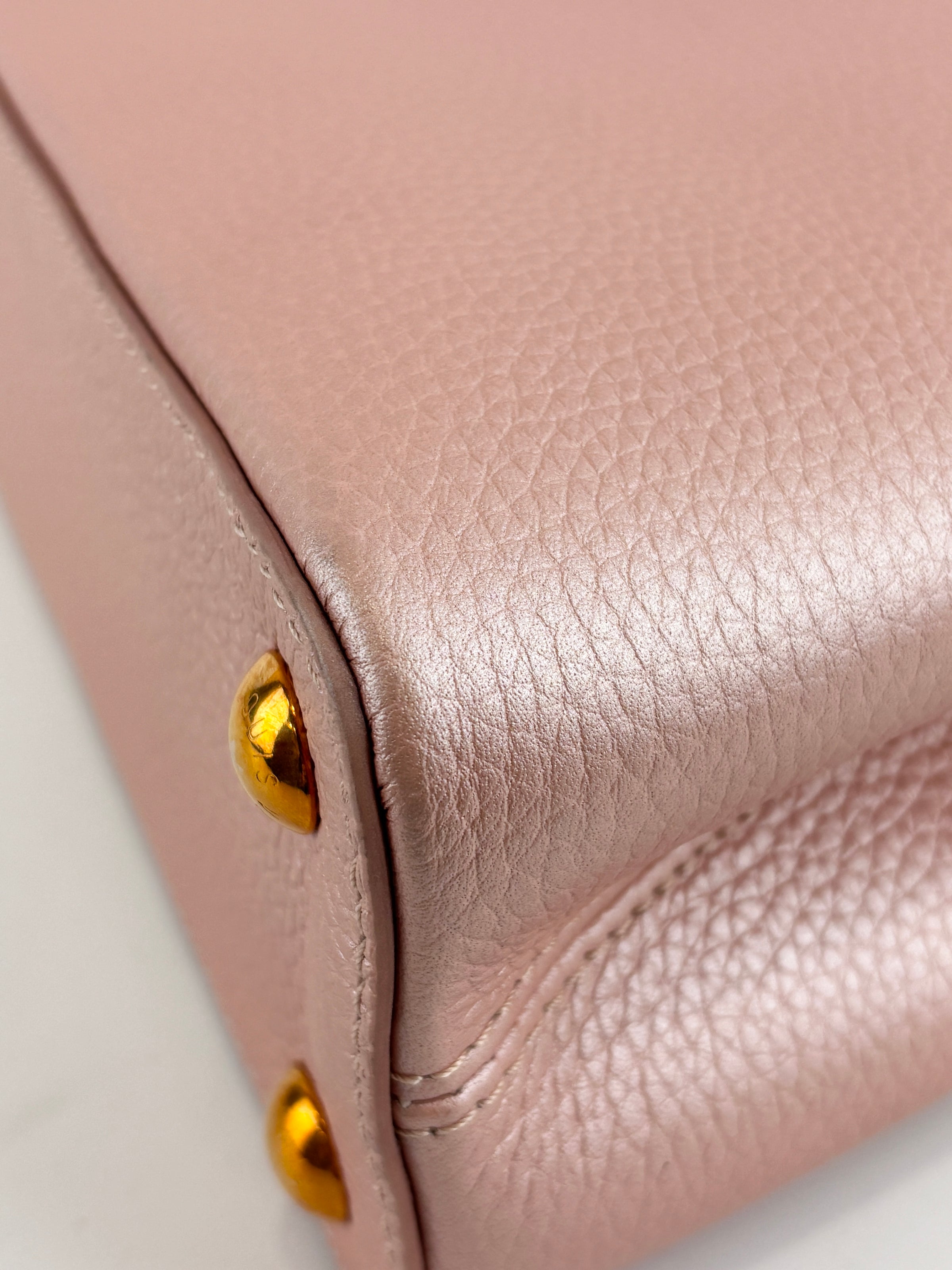 Capucines BB Metallic Taurillon Pearly Pink RGHW