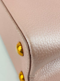 Capucines BB Metallic Taurillon Pearly Pink RGHW