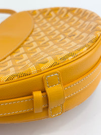 Hirondelle Crescent Crossbody Yellow SHW