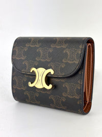 Small Flap Wallet Triomphe inTriomphe Canvas - Glampot