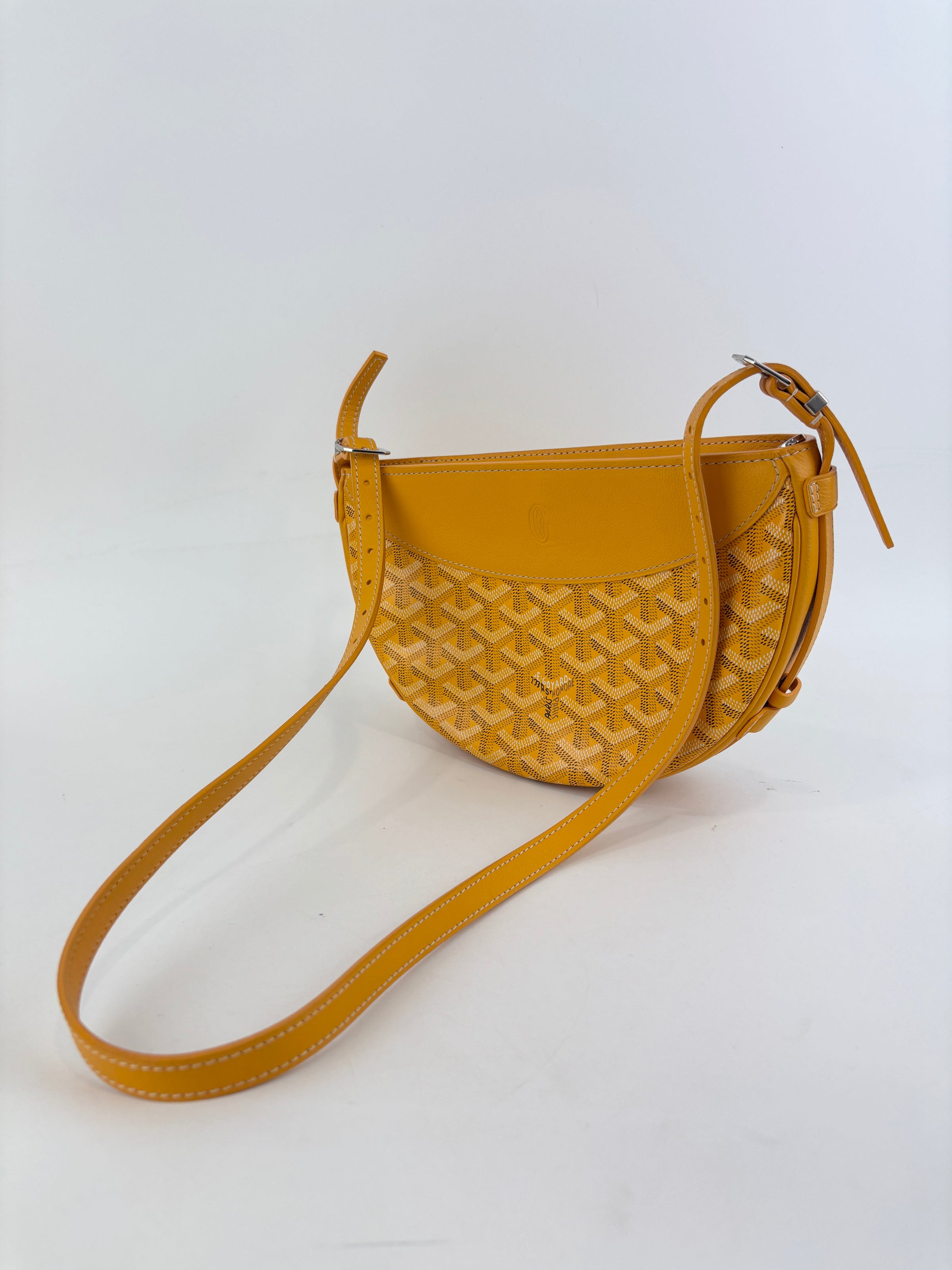 Hirondelle Crescent Crossbody Yellow SHW