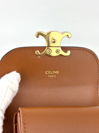 Small Flap Wallet Triomphe inTriomphe Canvas - Glampot