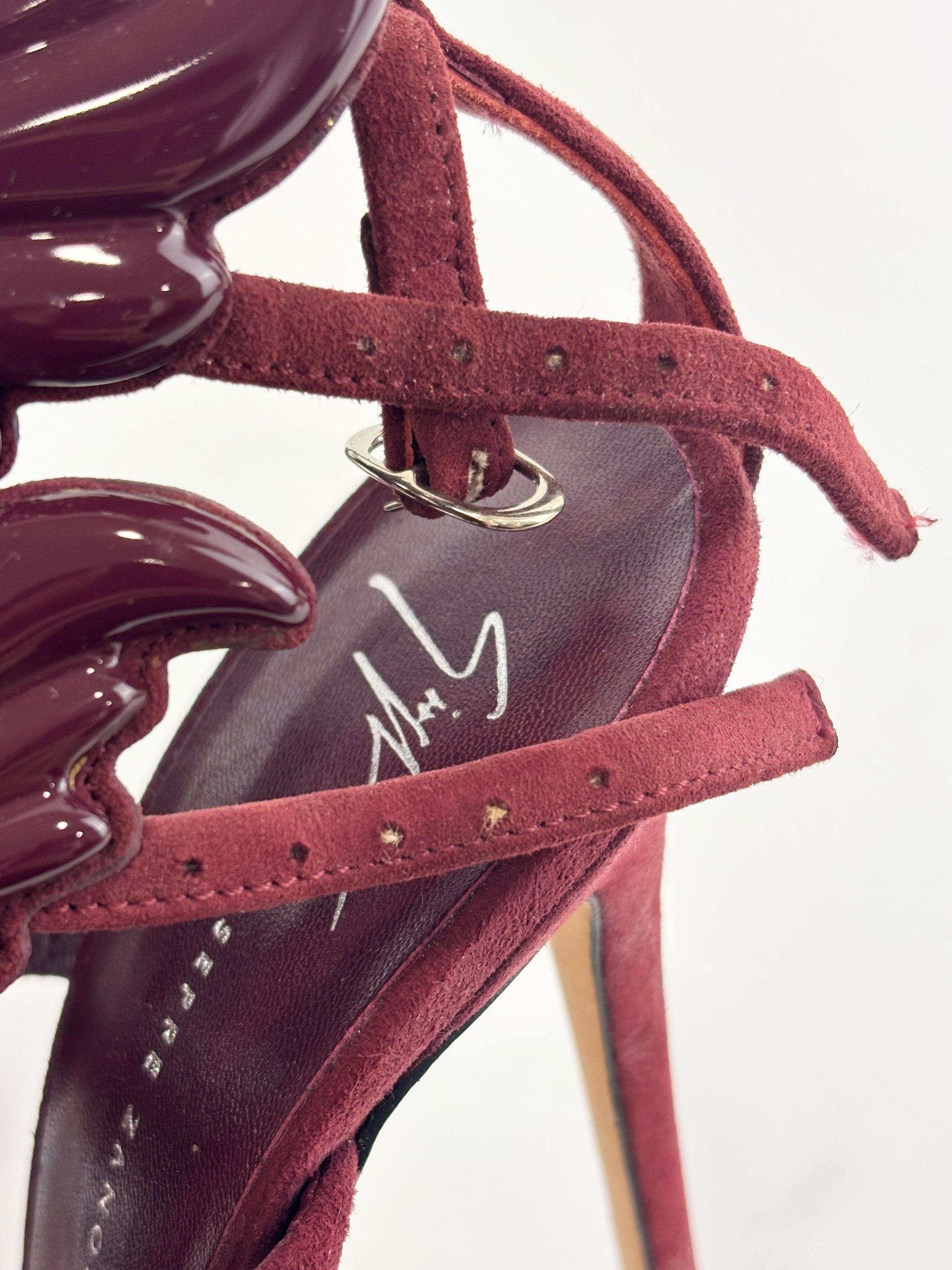 New Cruel 105 Size 37