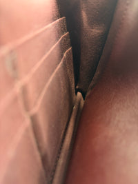 Wallet on Chain in Black Caviar GHW