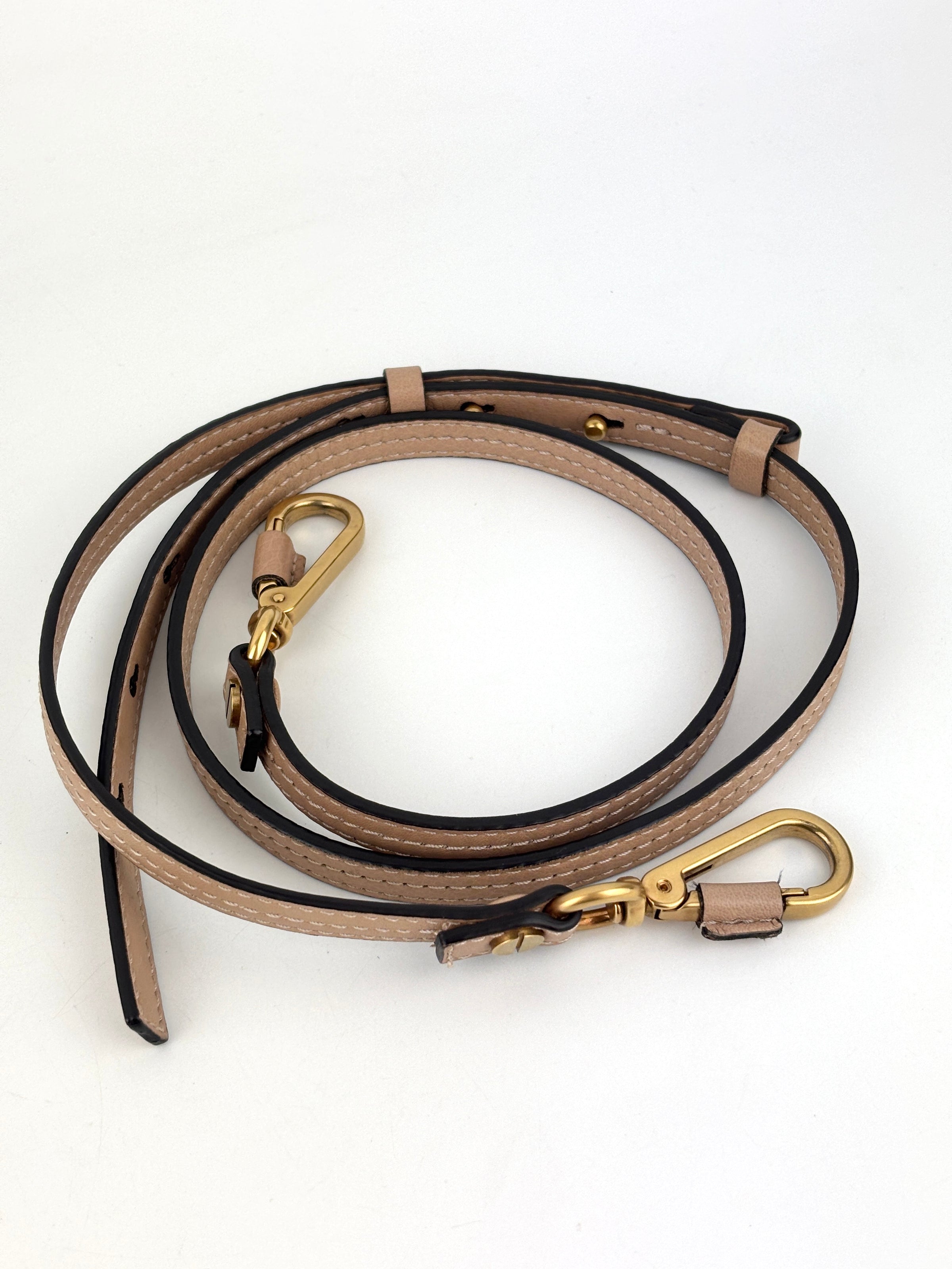 Small Nile Bracelet Bag in Pink Leather / Suede