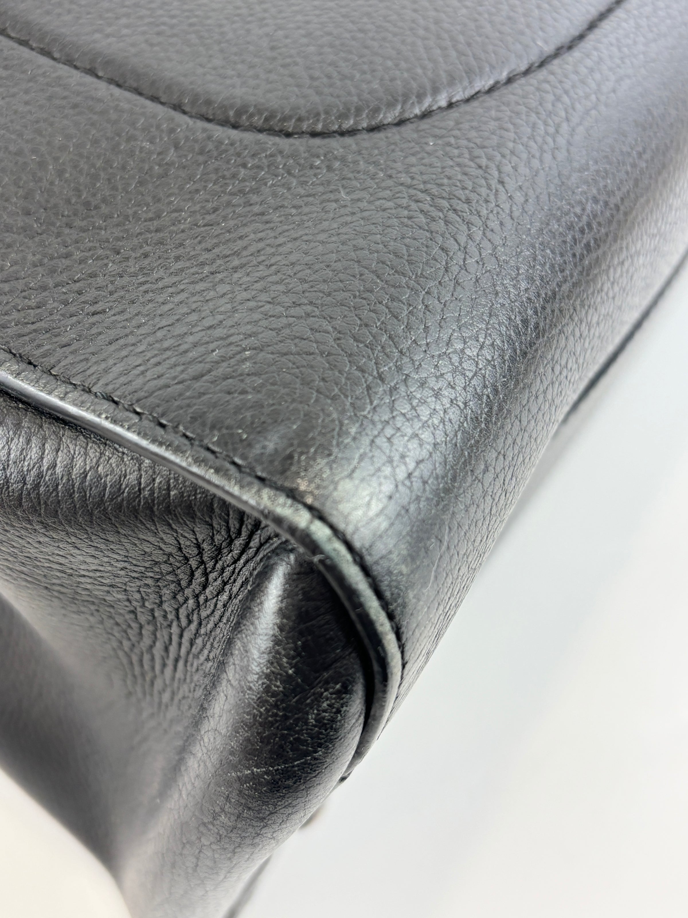 Small Neo Executive Tote Black GHW