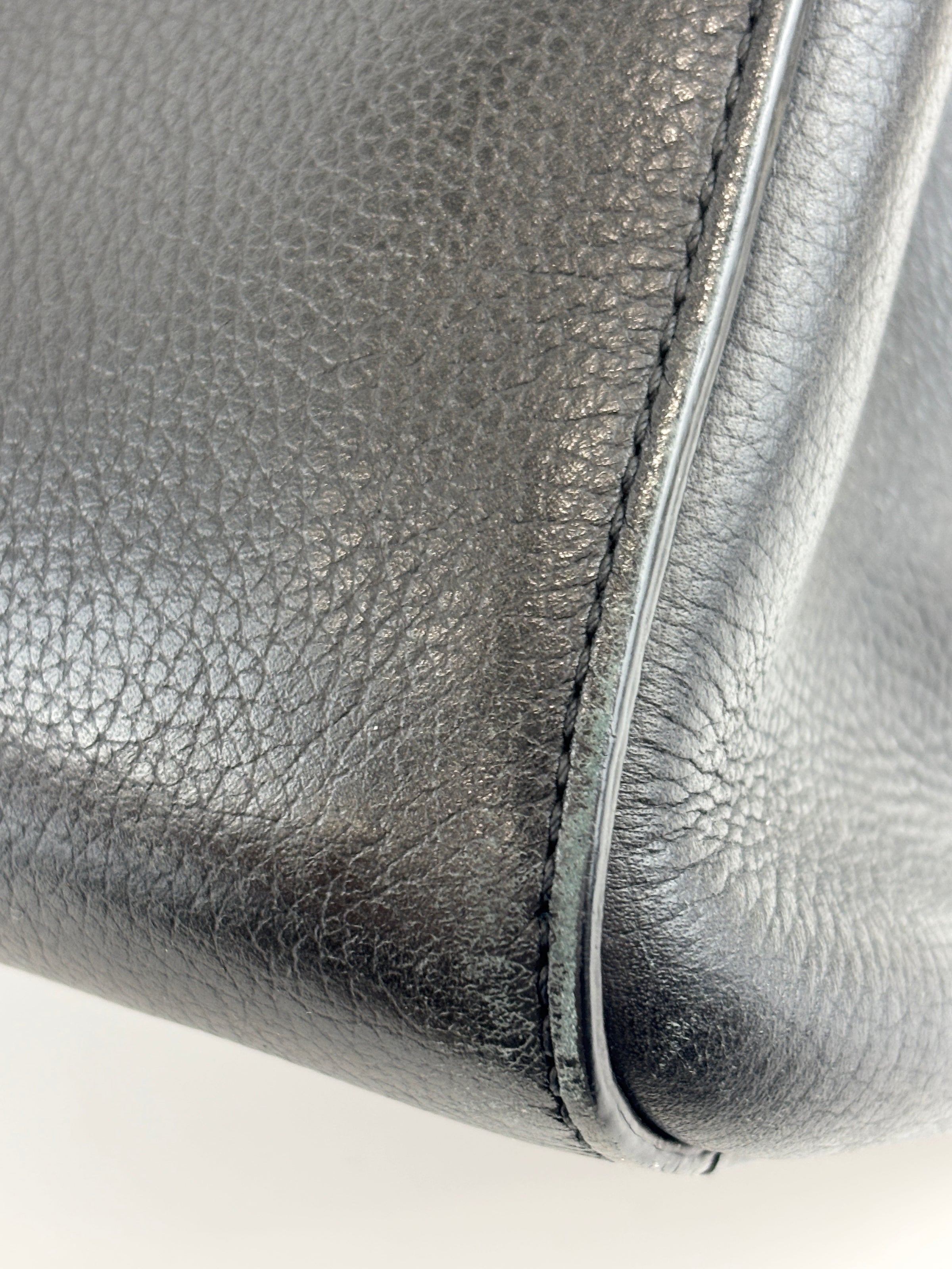 Small Neo Executive Tote Black GHW