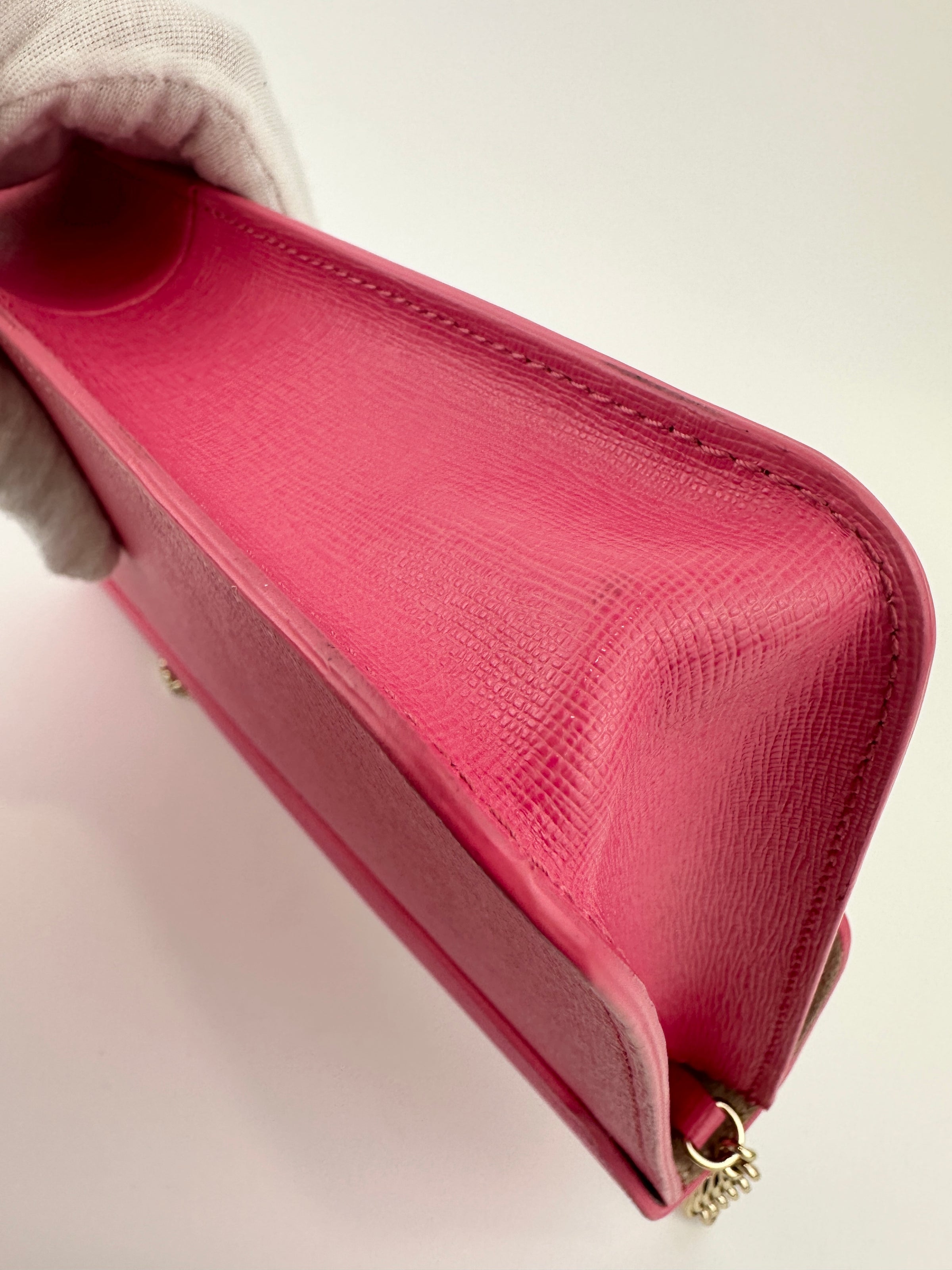 Metropolis Pink Leather Shoulder Bag