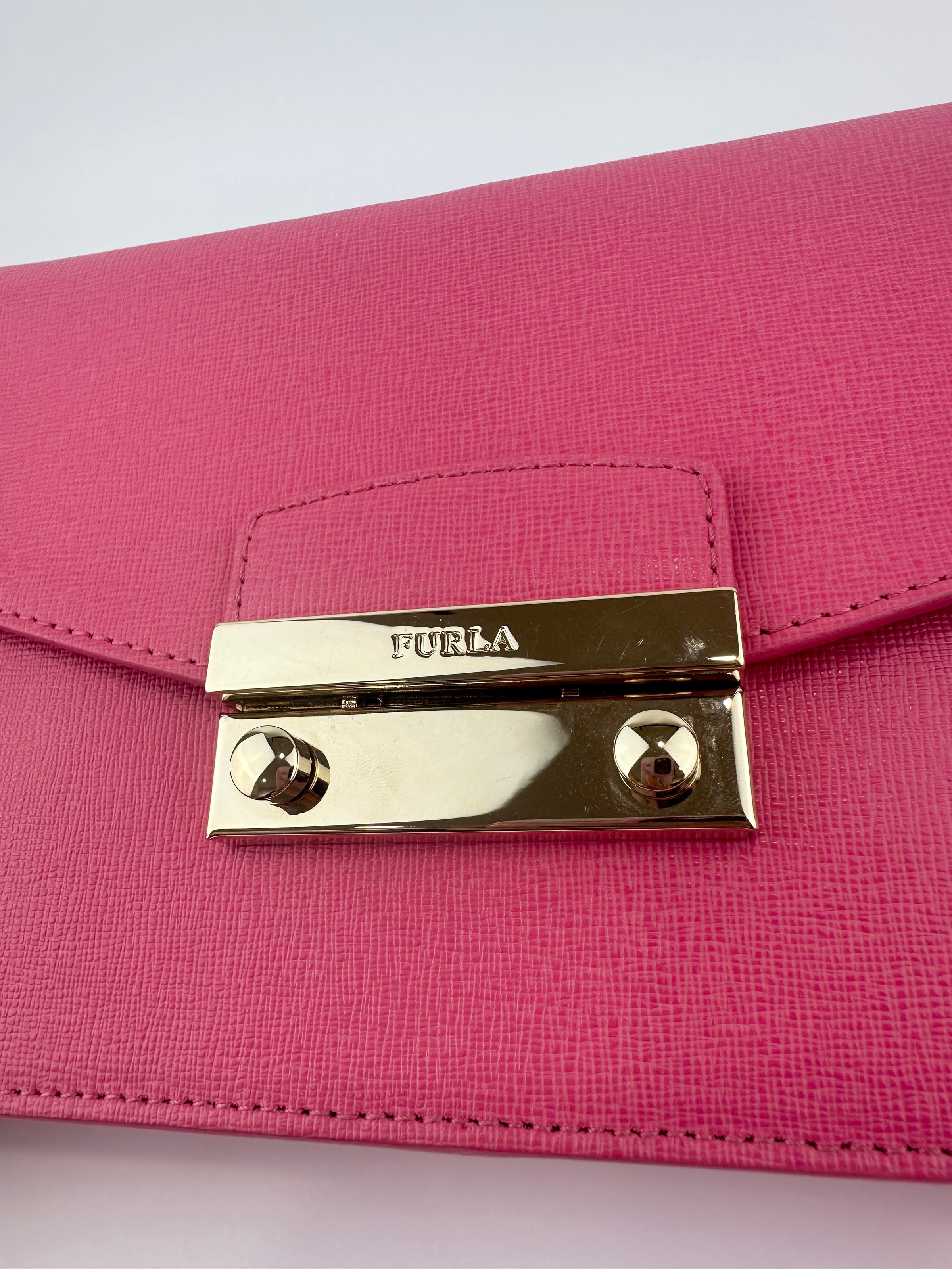 Metropolis Pink Leather Shoulder Bag