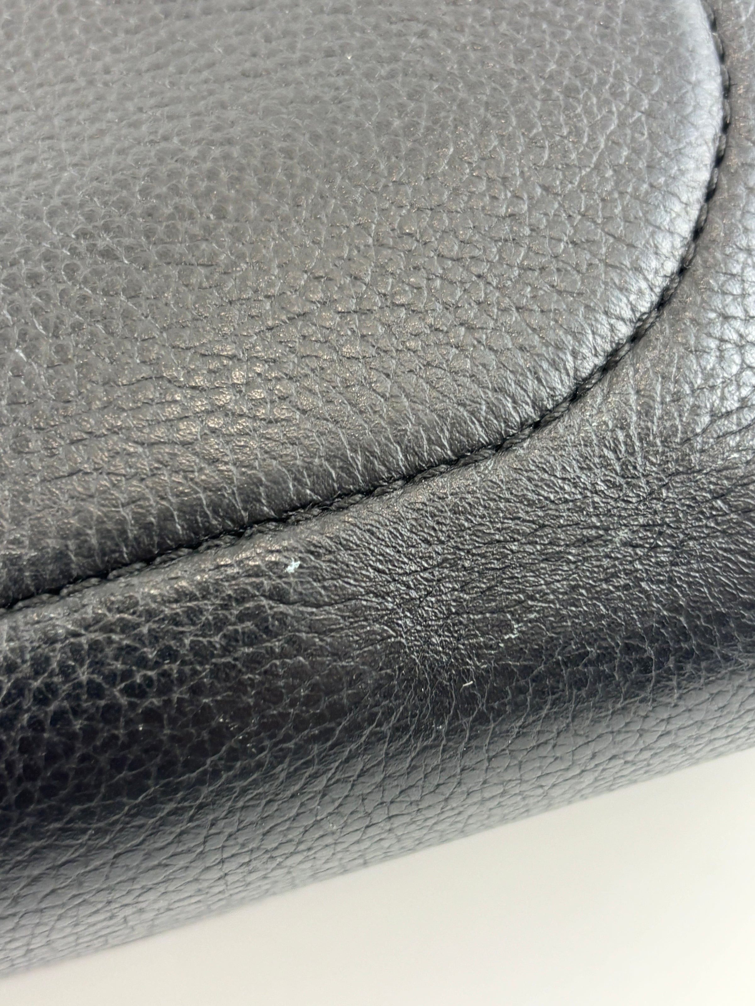 Small Neo Executive Tote Black GHW