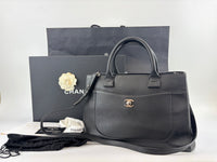 Small Neo Executive Tote Black GHW