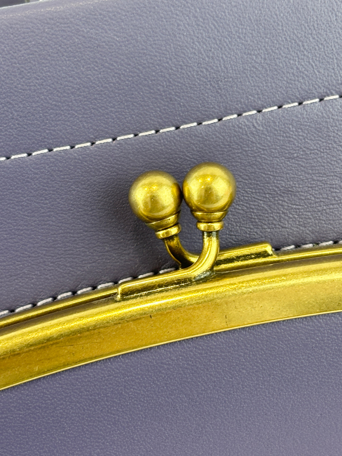 C9811 Cashin Carry Tote 22 Purple Double Kiss Lock Crossbody