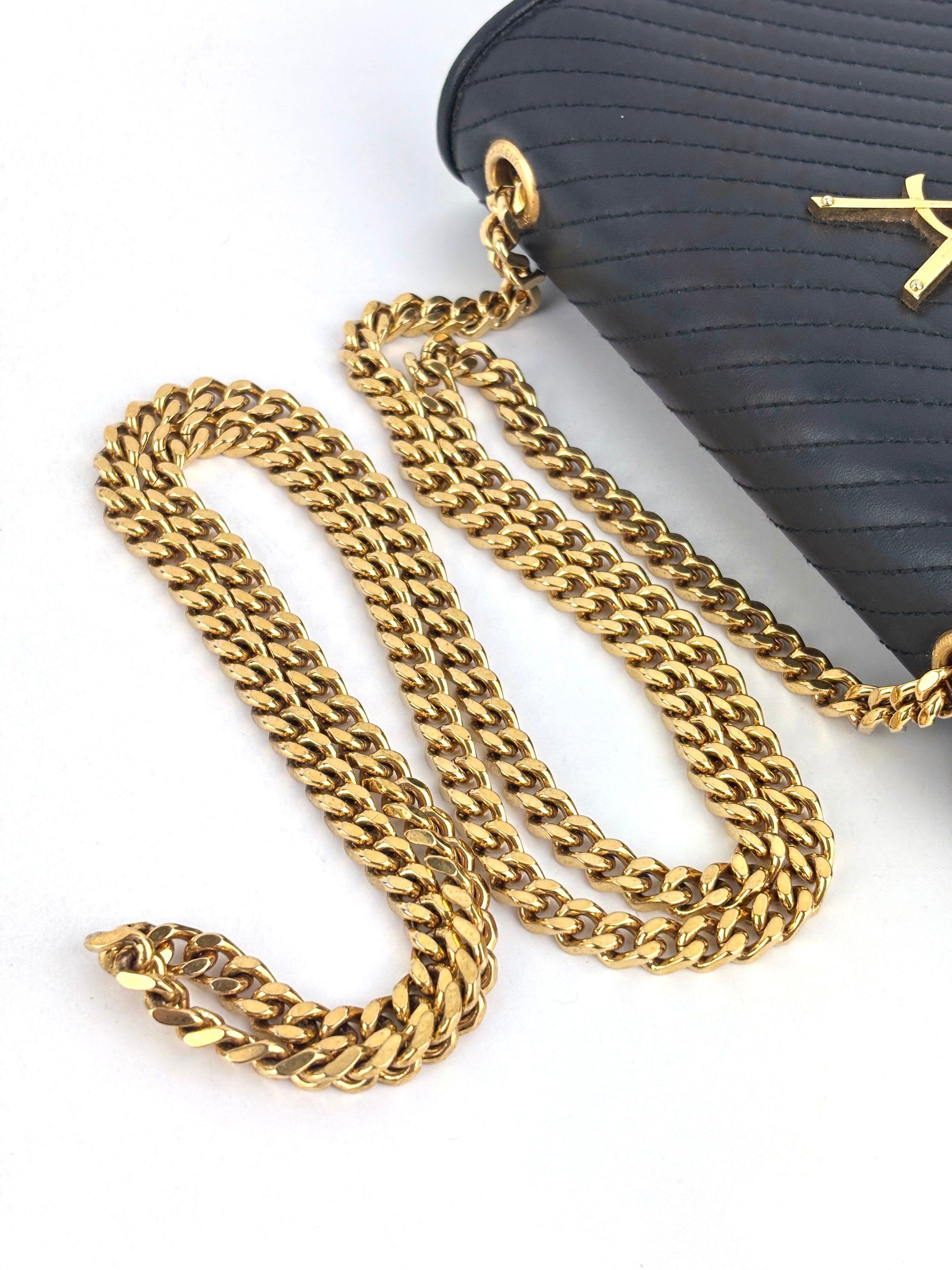 Small Kate Tassel Chain Flap Shoulder Bag Black GHW
