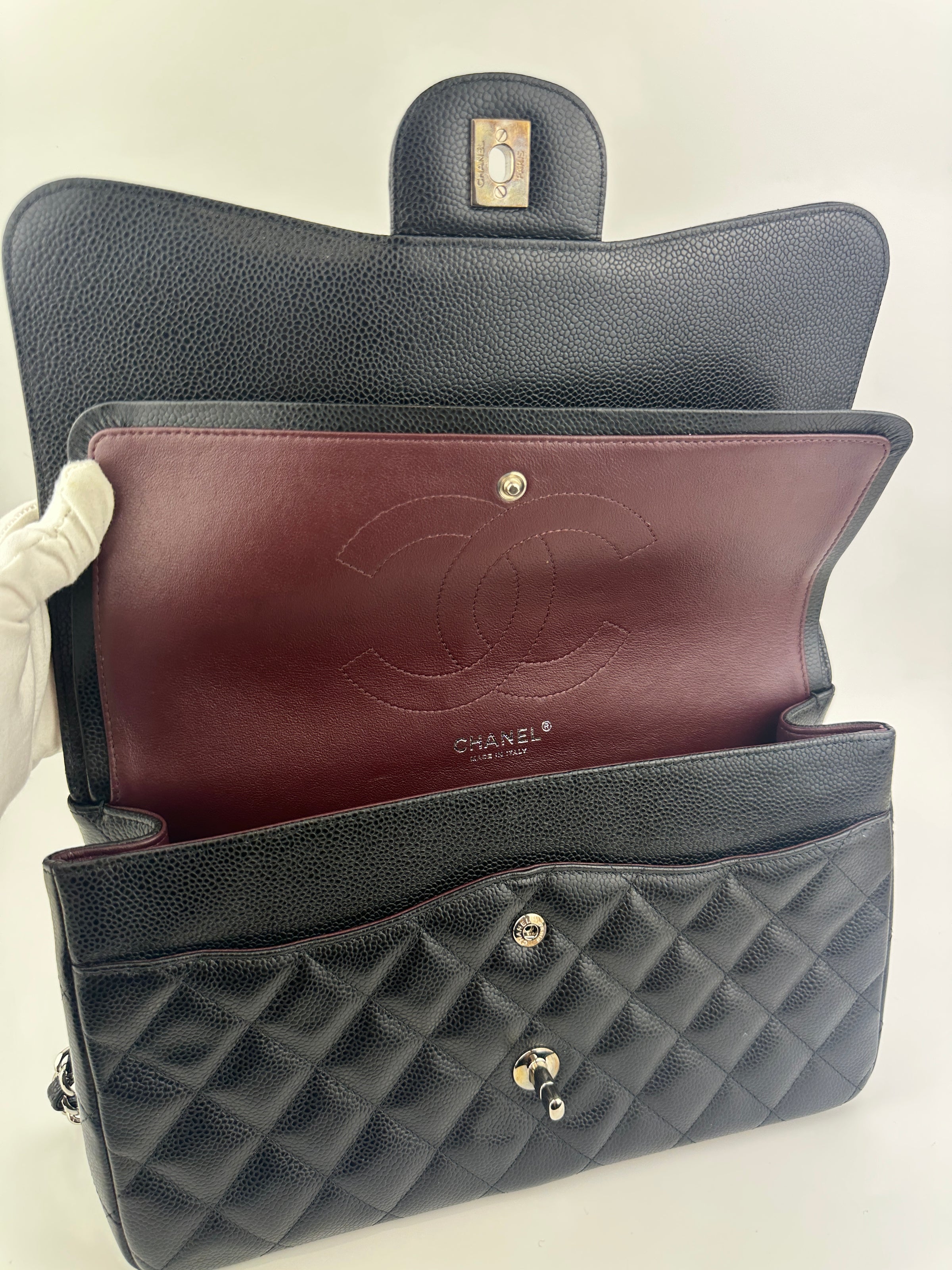 Classic Jumbo Double Flap Black Caviar SHW