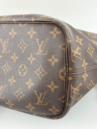 Monogram Canvas Neverfull MM