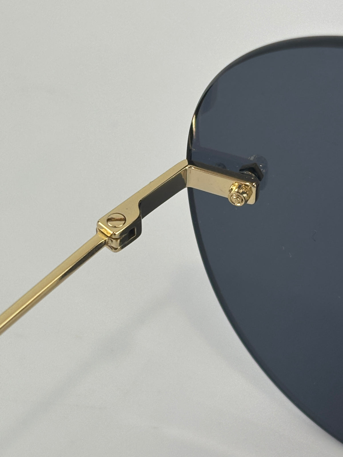 GG1149S Gold/Grey 60mm Round Novelty Sunglasses